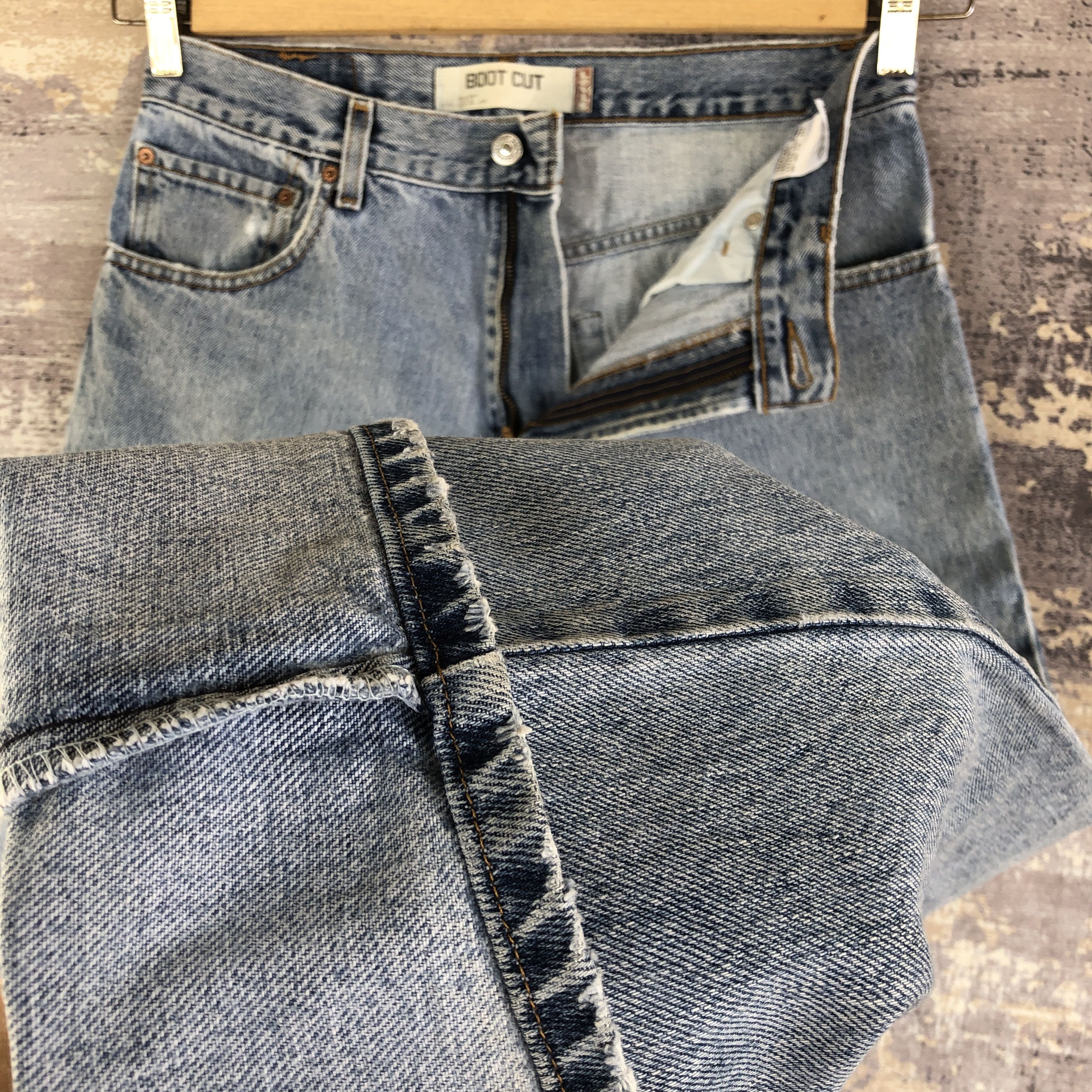 Levi's Vintage Levis 517 Jeans Flare Bootcut Denim Wide Leg Pants Size US 30 / EU 46 - 8 Thumbnail