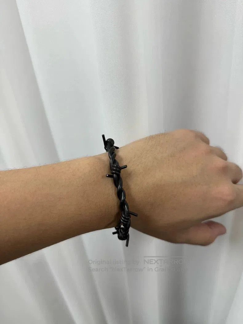 Undercover UNDERCOVER Barbed Wire Design Bracelet. Size ONE SIZE - 6 Thumbnail