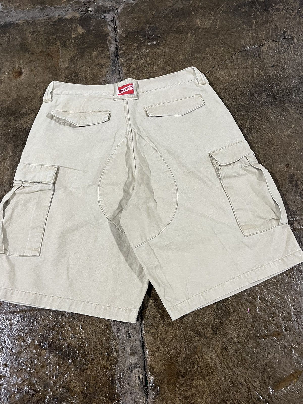 JNCO × Shorty's Skateboards × Vintage Vintage Shorty's Skateboards Baggy Cargo Shorts 90s Y2K Size US 34 / EU 50 - 4 Thumbnail