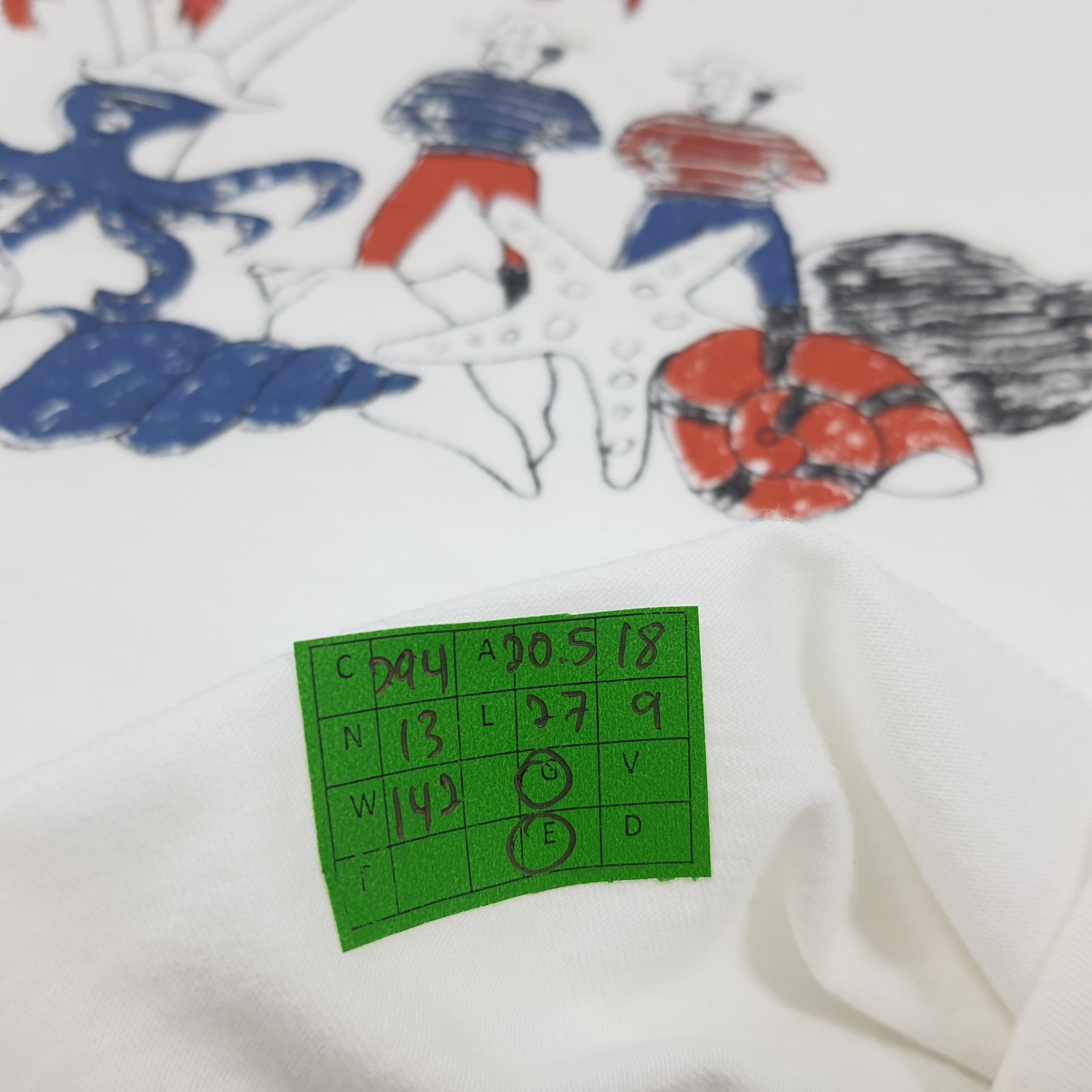 Ne-Net Vintage Ne-Net by Issey Miyake Japan Tshirt C294N13 Size US M / EU 48-50 / 2 - 8 Thumbnail