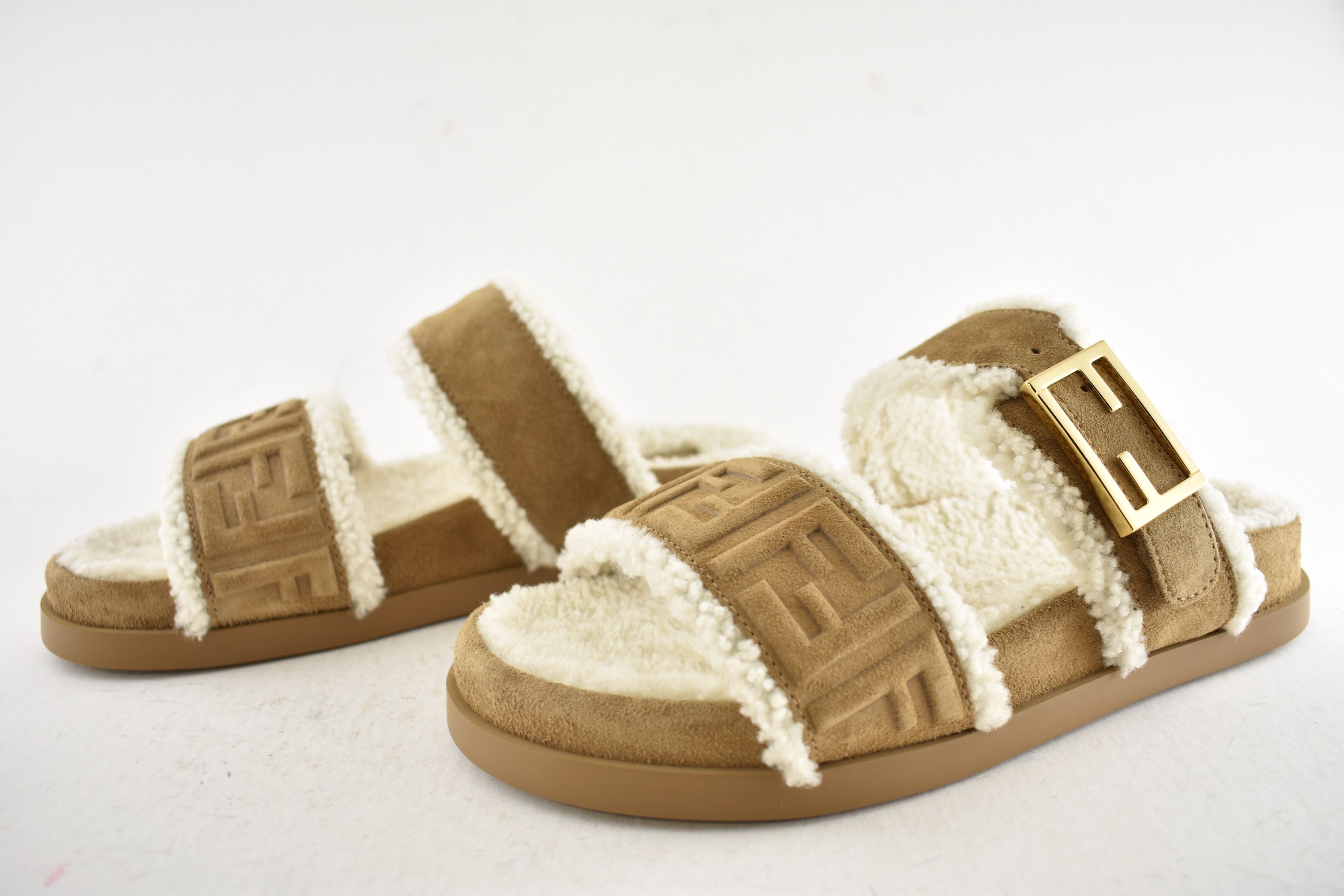 Fendi Fendi Feel Slide Shearling Fur Logo FF Mule Flat Sandal 37 Size US 7 / IT 37 - 16 Thumbnail