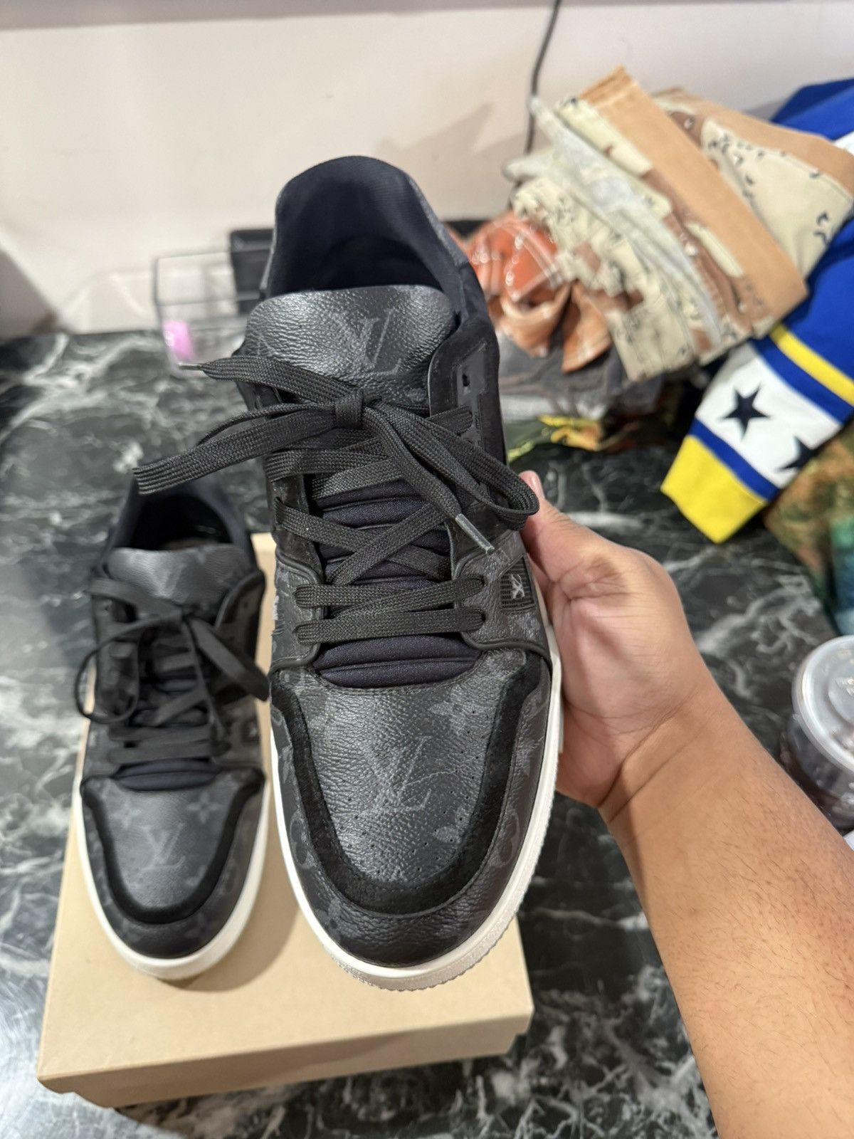 Louis Vuitton Louis Vuitton LV Trainer Eclipse Black Monogram Size 10 LV Size US 11.5 / EU 44-45 - 6 Thumbnail