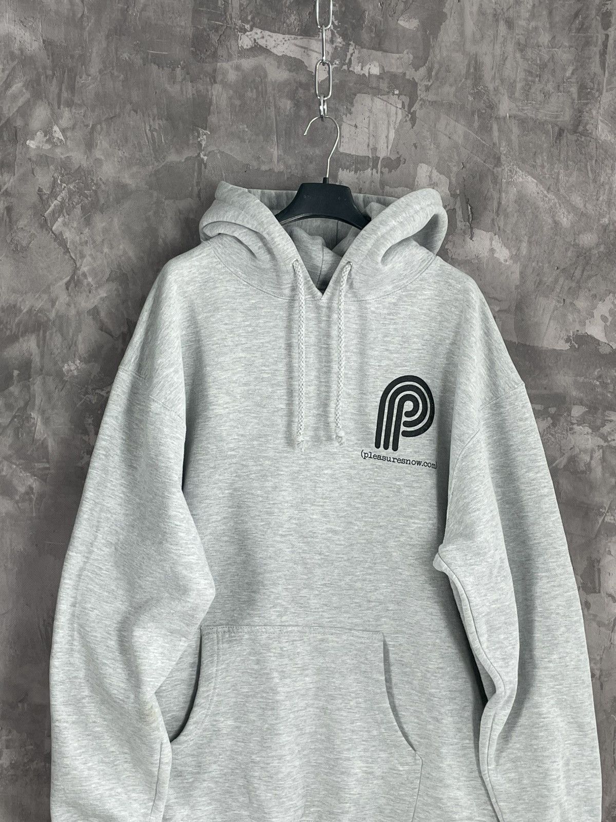 Hypebeast × Pleasures Y2K Pleasures Butterfly Logo Baggy Hype Hoodie Size US XL / EU 56 / 4 - 3 Thumbnail