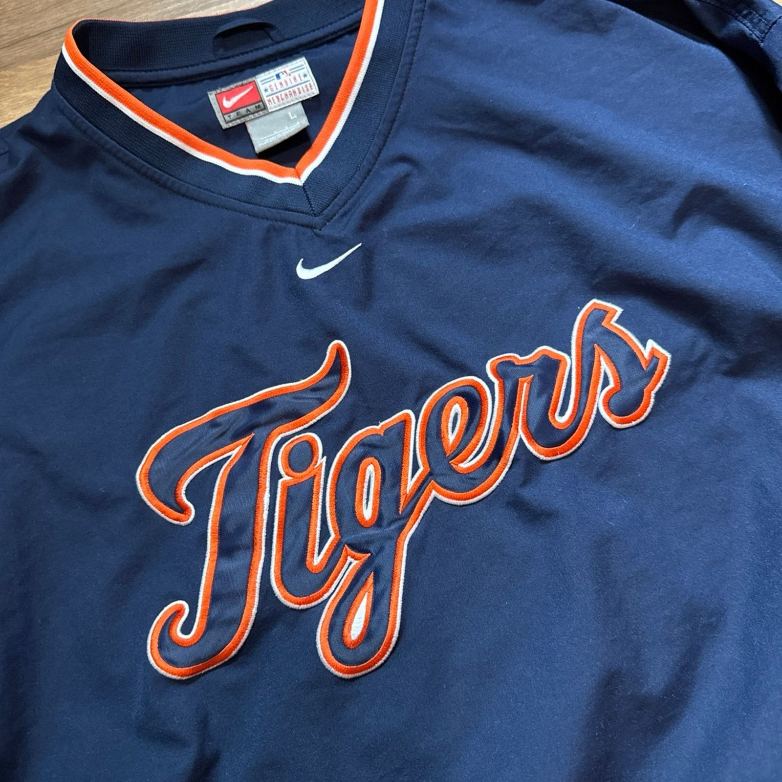 Nike Y2K Nike Team MLB Detroit Tigers Center Swoosh Windbreaker Size US L / EU 52-54 / 3 - 3 Thumbnail