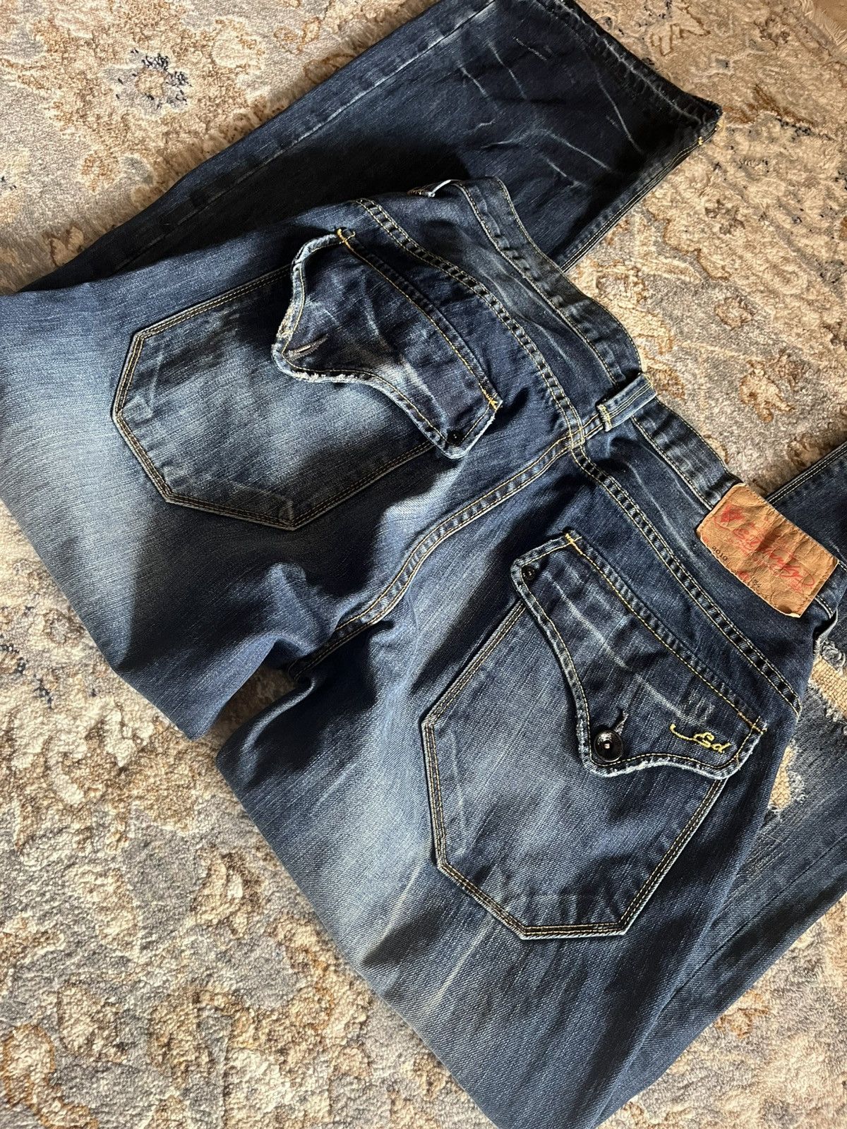Ed Hardy ED HARDY LOT 2010 RAW DENIM JEANS 34 STRAIGHTLEG / BAGGY Size US 32 / EU 48 - 8 Thumbnail
