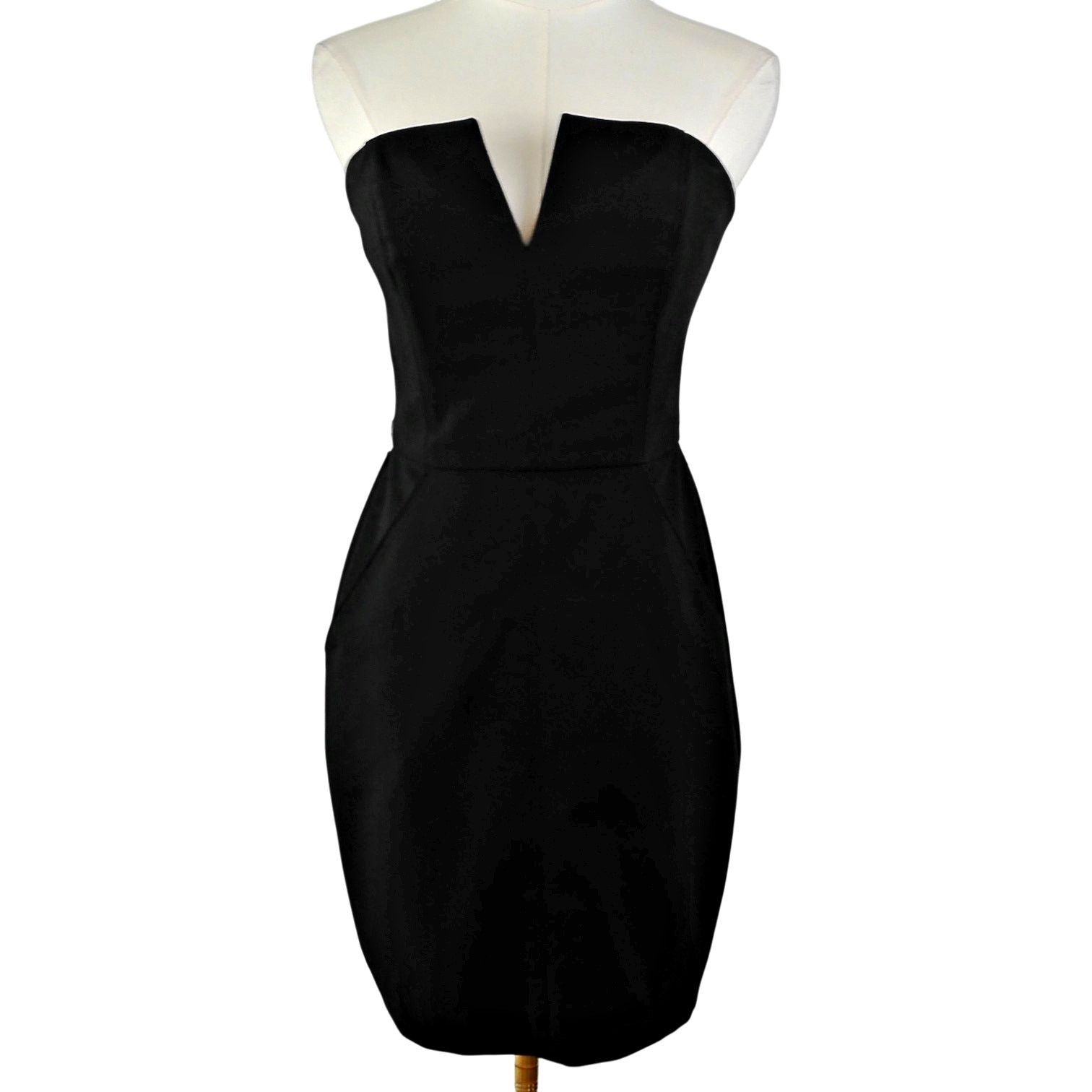 Bebe Bebe Strapless Split V Neck Mini Dress LBD Cocktail Boning Size M / US 6-8 / IT 42-44 - 2 Thumbnail
