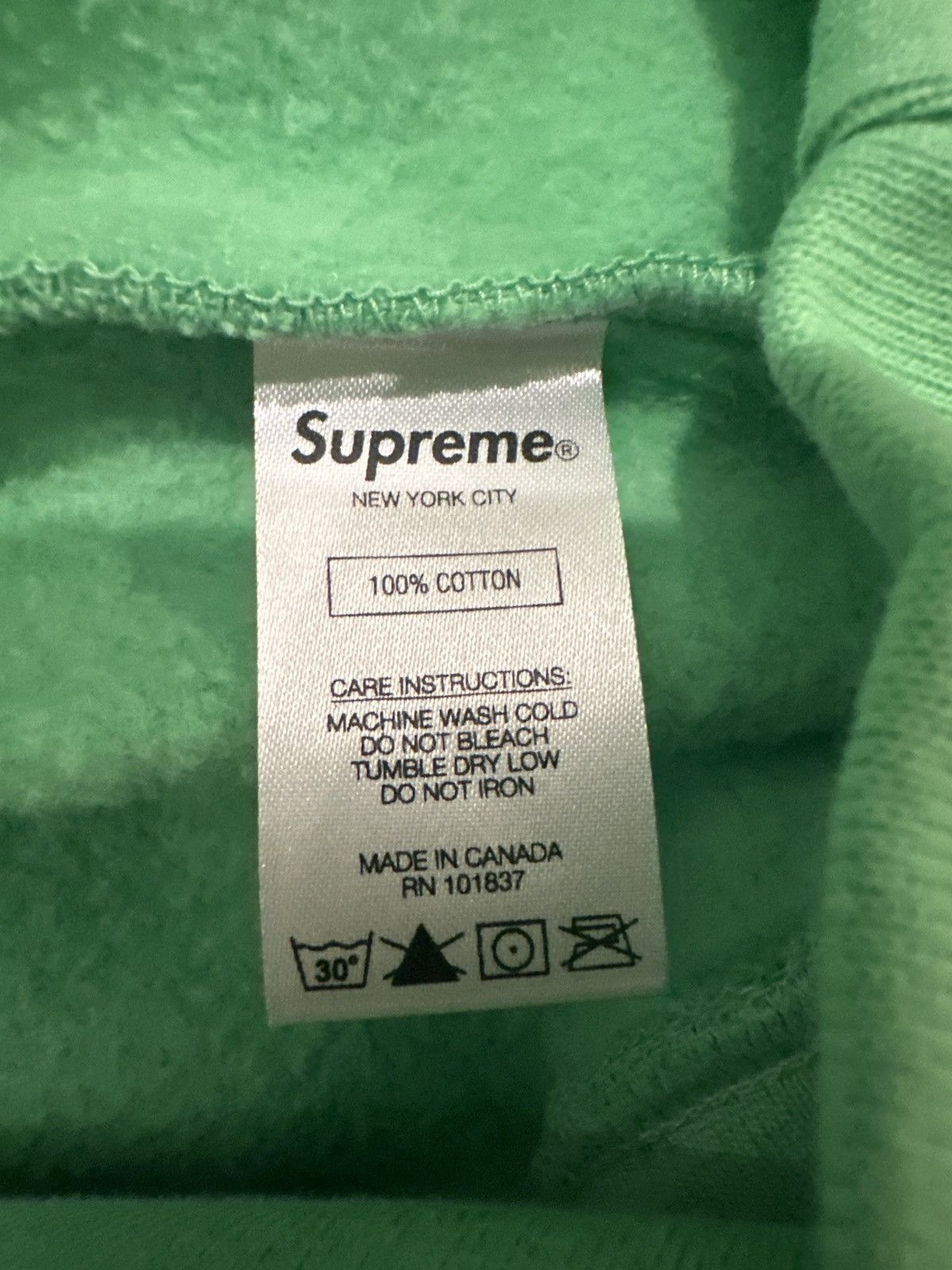 Supreme Supreme Small Box Crewneck Size US L / EU 52-54 / 3 - 4 Thumbnail