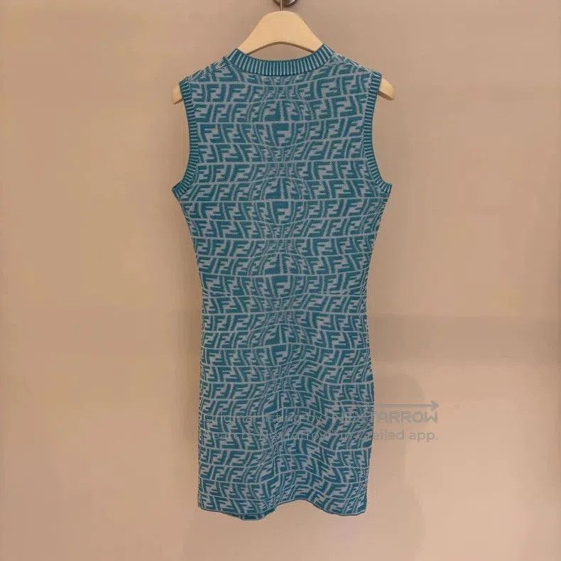 Fendi Fendi Logo Printed Sleeveless Dress . Size US M / EU 48-50 / 2 - 2 Thumbnail