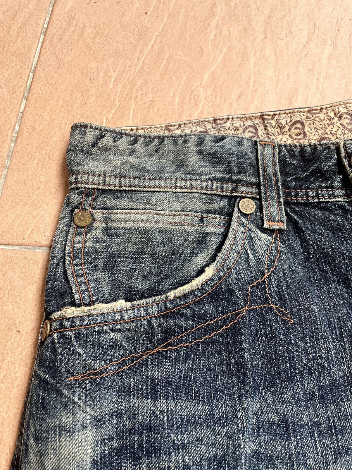 Edwin × Vintage 🔥🔥Edwin 503 blue trip jeans🔥🔥 Size US 33 - 7 Thumbnail