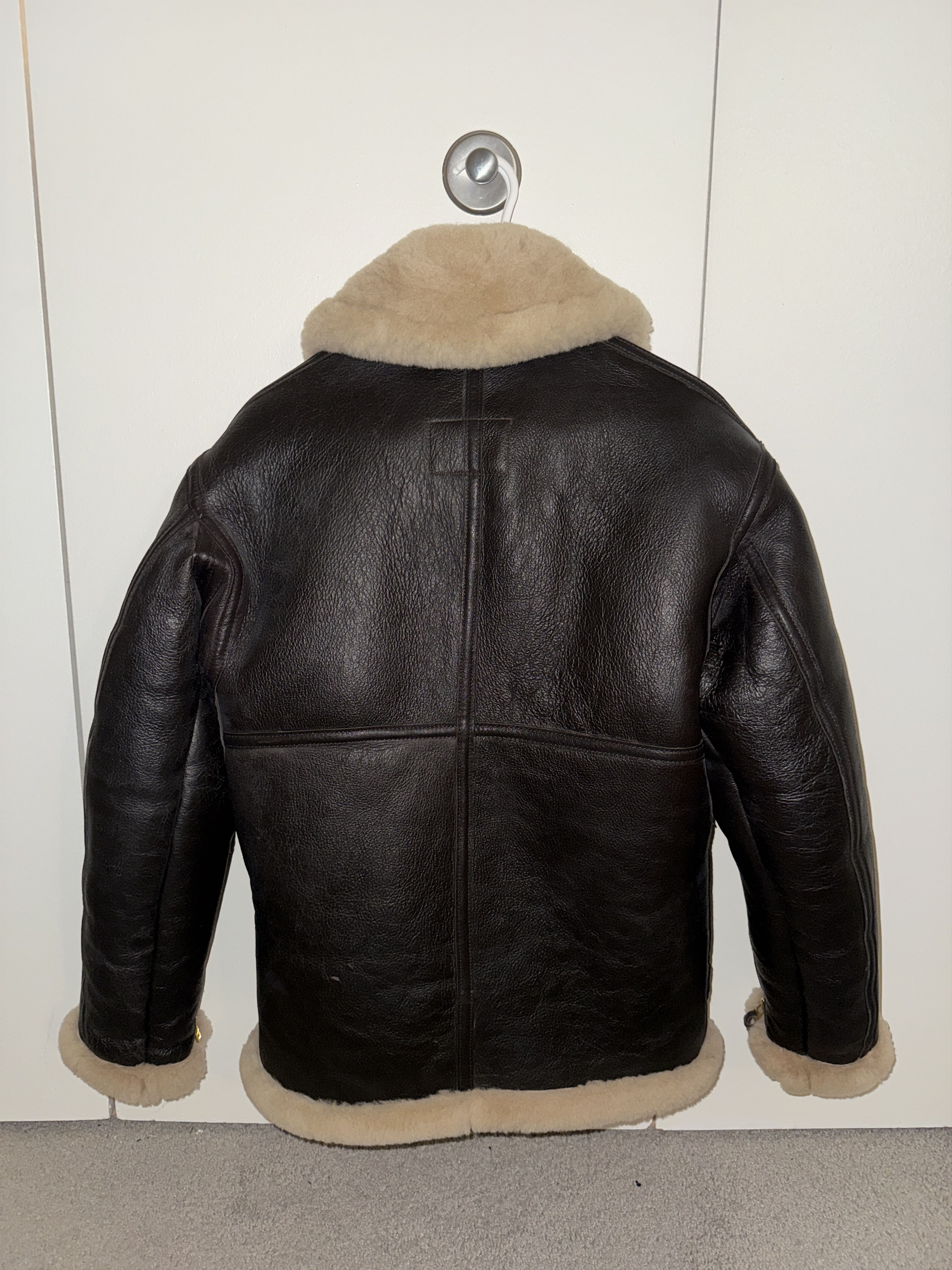 Cockpit USA R.A.F Sheepskin Bomber Jacket Z2109 Size US S / EU 44-46 / 1 - 4 Thumbnail