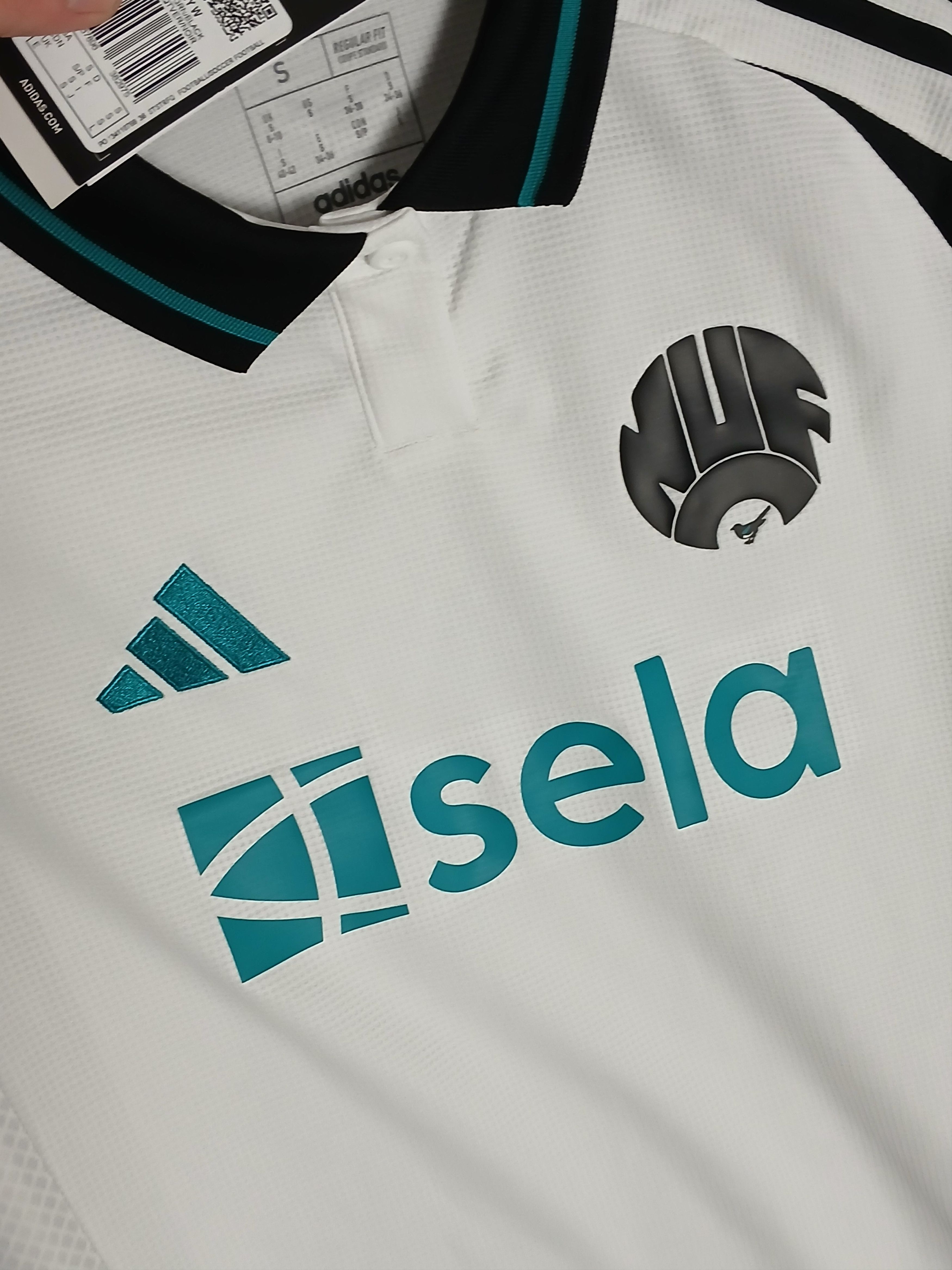 Adidas New Newcastle United 24/25 Third Football Jersey T-Shirt Size S / US 4 / IT 40 - 3 Thumbnail