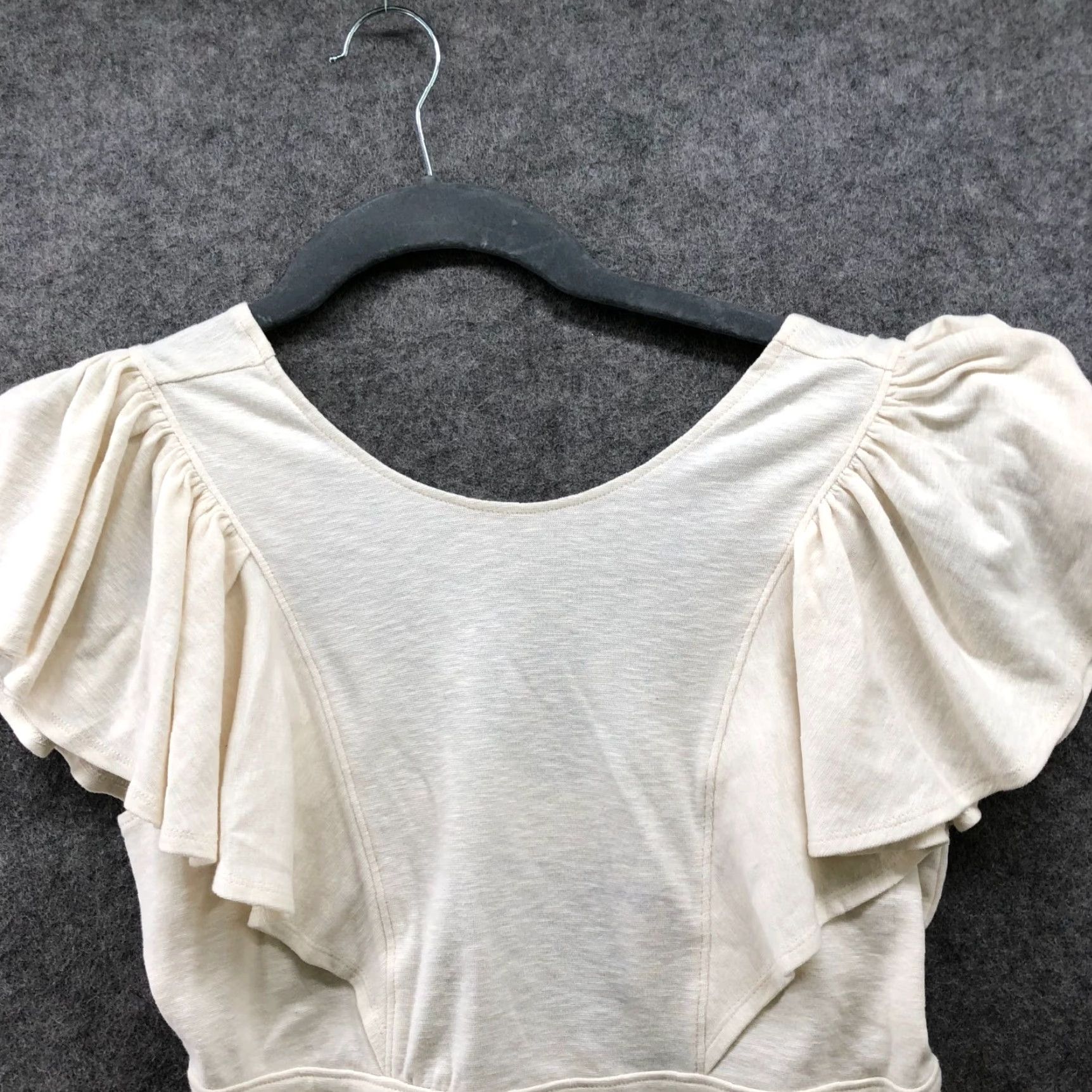 Banana Republic Banana Republic Ruffle Short Sleeve Peplum Top Womens XS Ivory Knit Crew Neck Pullover Casual T-Shirt Size XS / US 0-2 / IT 36-38 - 3 Thumbnail