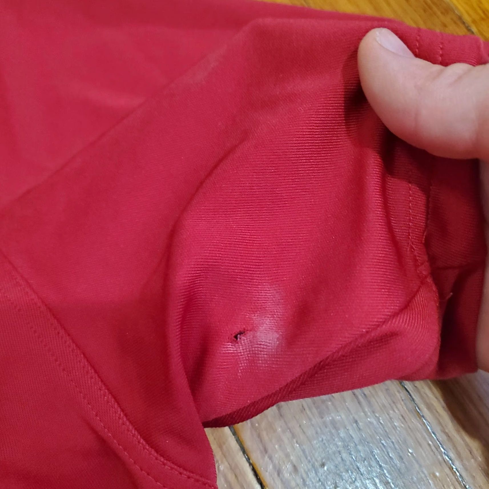 Under Armour Under Armour Polo Shirt Mens L Red HeatGear Loose Fit Golf Top Athletic Ball Cap? Size US L / EU 52-54 / 3 - 7 Thumbnail