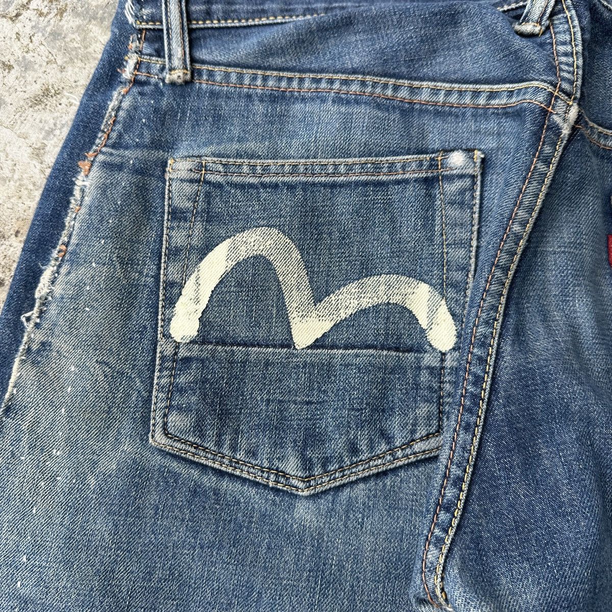 Evisu Thrashed No 2 selvedge Denim seagulls Daicock jort capris Size US 36 / EU 52 - 7 Thumbnail