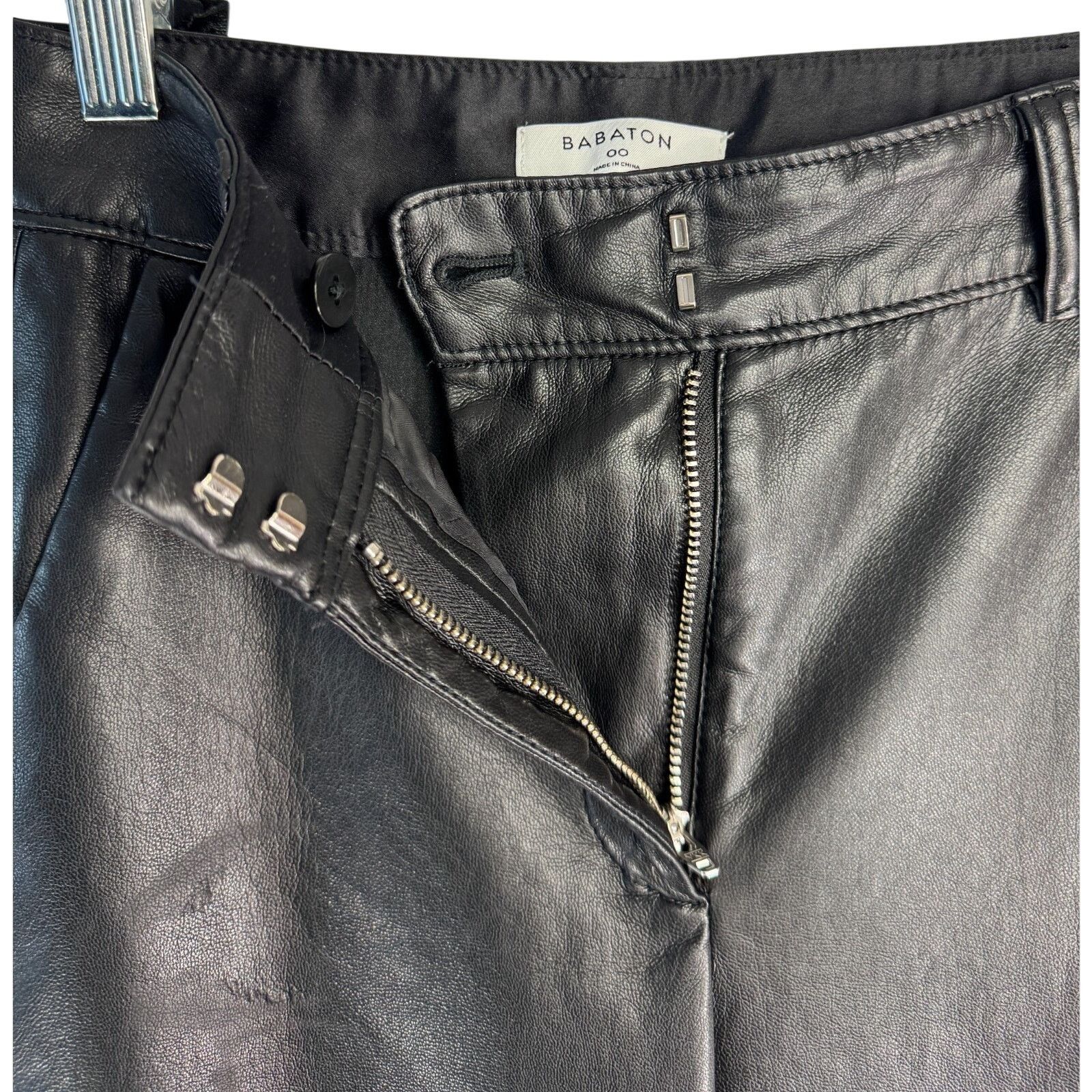 Aritzia Babaton Aritzia Command Pant Mid Rise Vegan Leather Black 00 Size 24" / US 00 / IT 34 - 2 Thumbnail