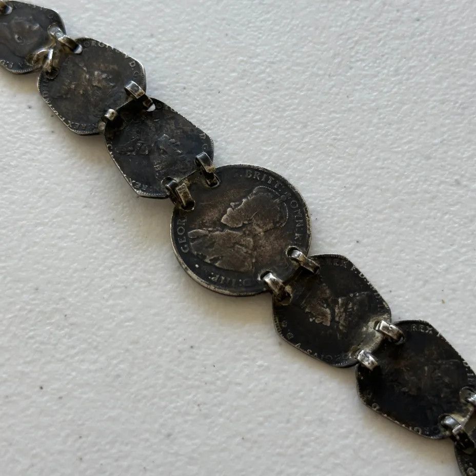 Other Vintage WW2 Silver Trench Art Coin Heart Bracelet Size ONE SIZE - 4 Thumbnail