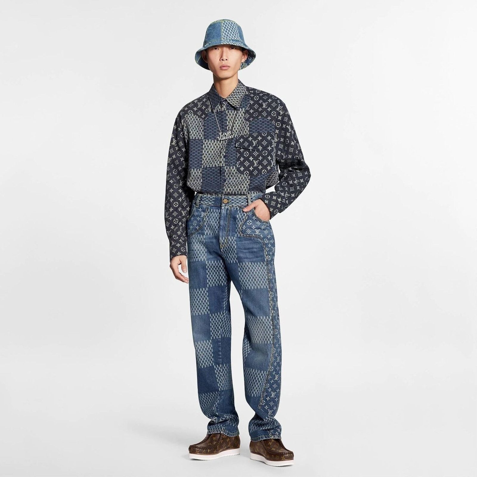 Louis Vuitton Louis Vuitton x Nigo Giant Damier Waves Monogram Logo Blue Size US 32 / EU 48 - 3 Thumbnail
