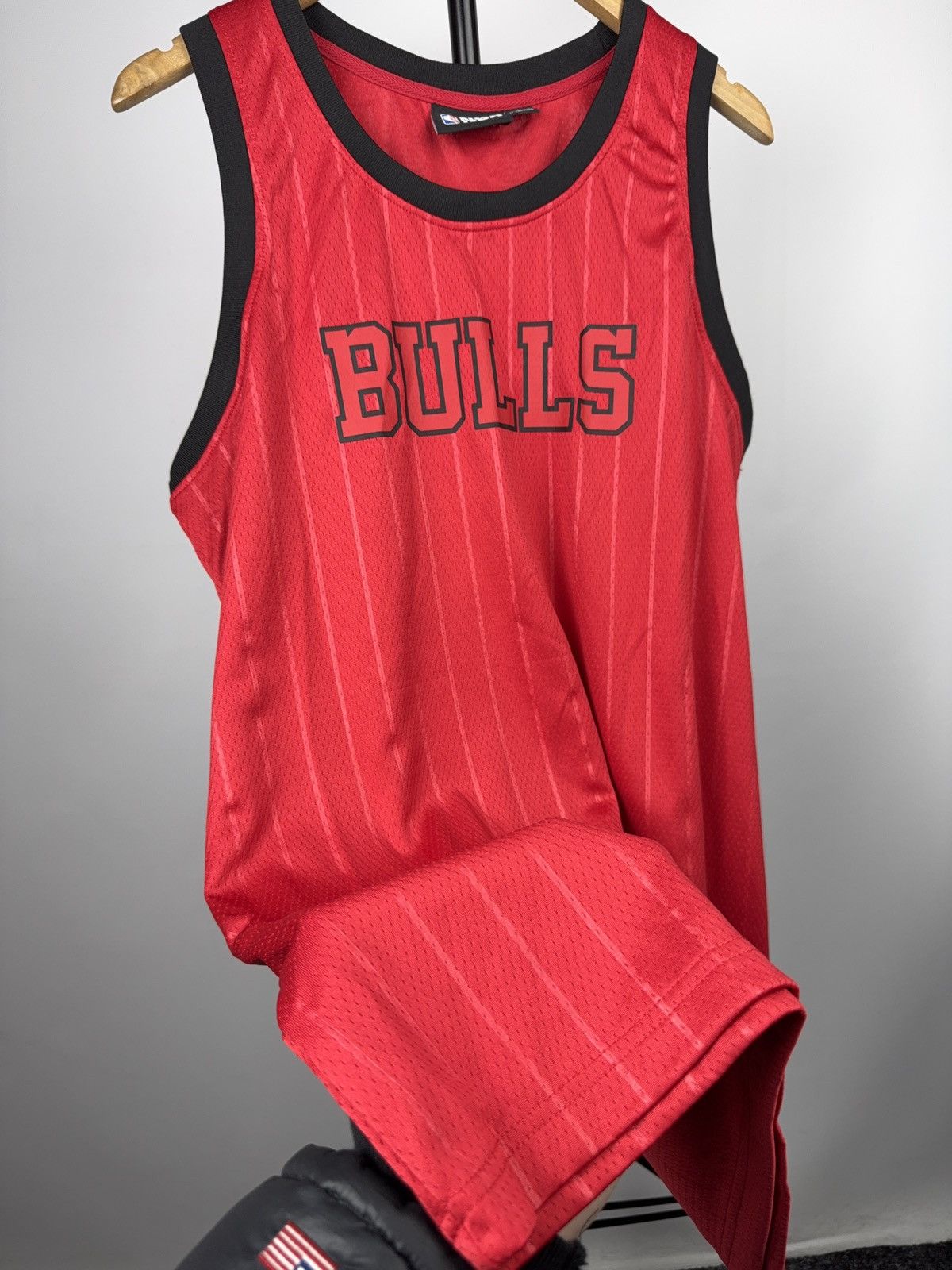 NBA 00s NBA Chicago Bulls Mesh Basketball Jersey tank top Size US L / EU 52-54 / 3 - 5 Thumbnail