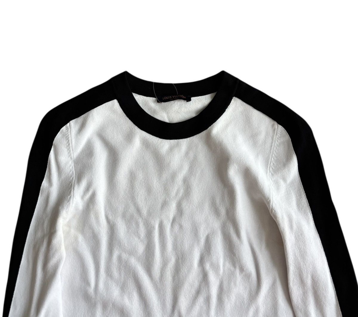 Louis Vuitton Louis Vuitton Virgil Abloh Unifrom Longsleeve Size XS / US 0-2 / IT 36-38 - 2 Thumbnail