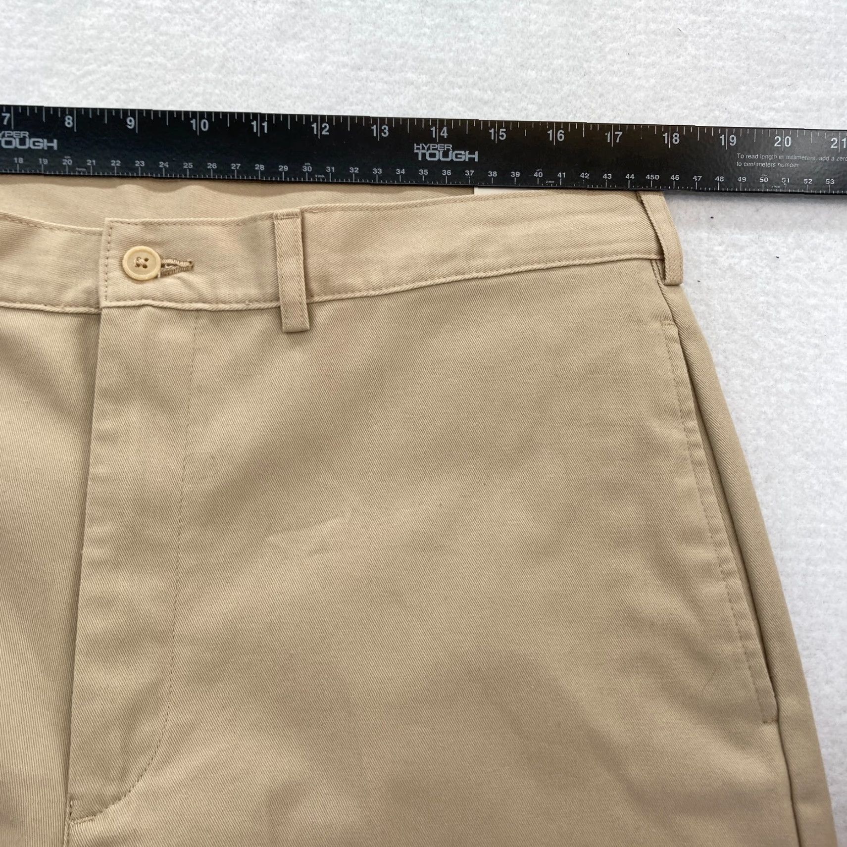 Lands' End Lands' End Khaki Pants Mens 36x33 Beige Flat Front Tapered Leg Mid Rise Casual Pants Mens Size US 36 / EU 52 - 6 Thumbnail