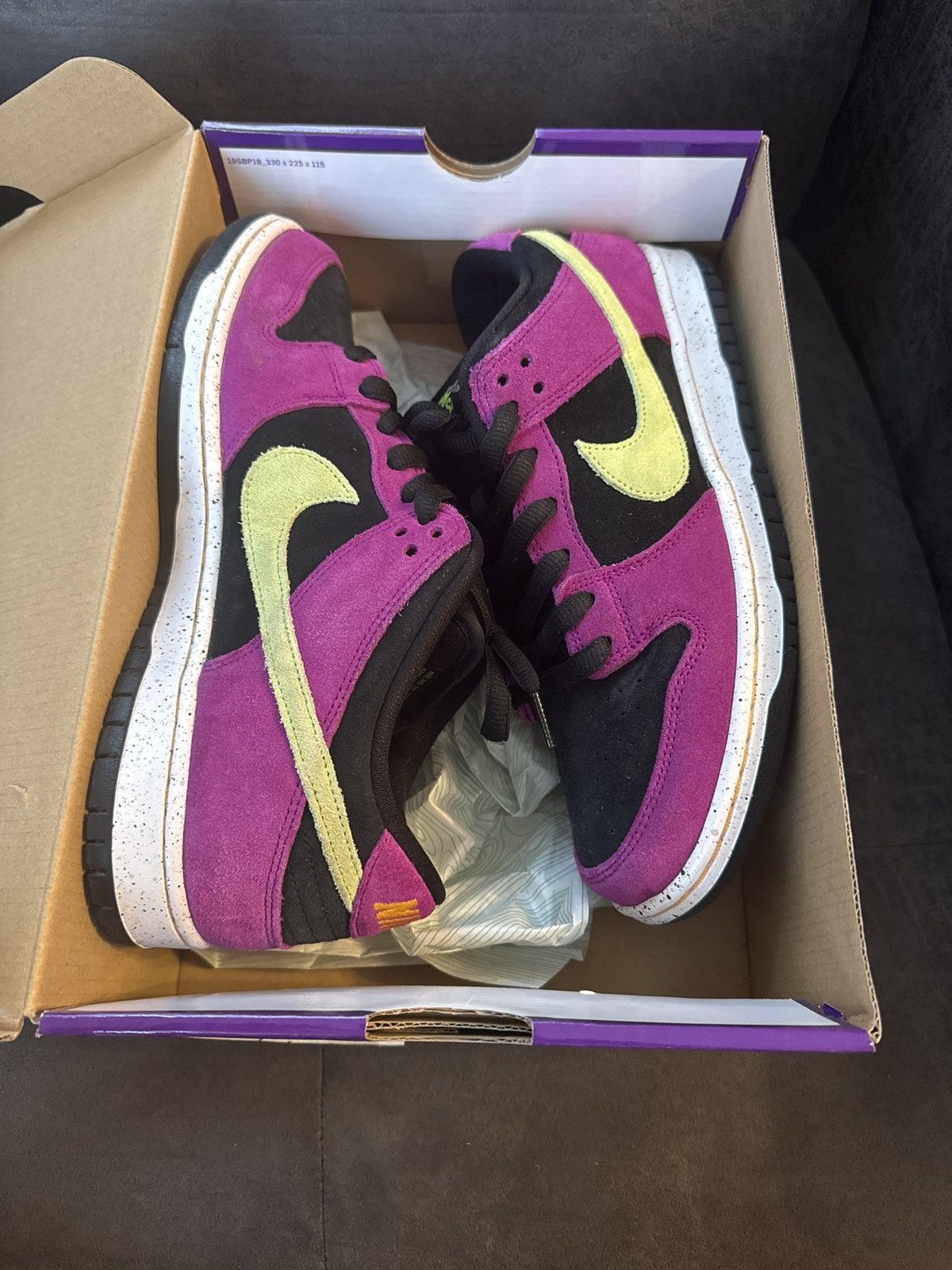 Nike Nike SB Red Plum / Citron-Black Size US 10 / EU 43 - 4 Thumbnail