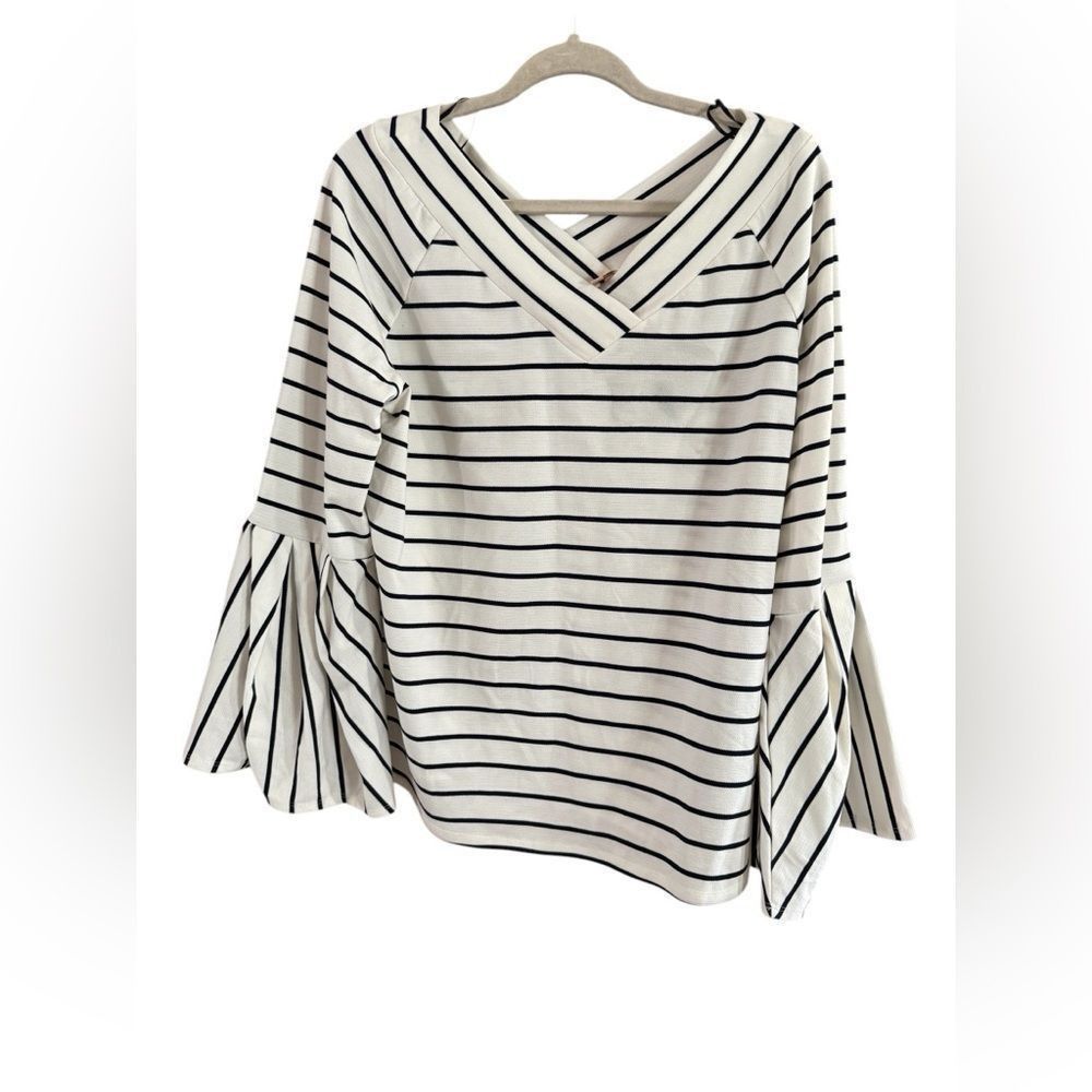 Other NWT Gibson,latimer size, large V-neck striped blue white Size L / US 10 / IT 46 - 9 Thumbnail