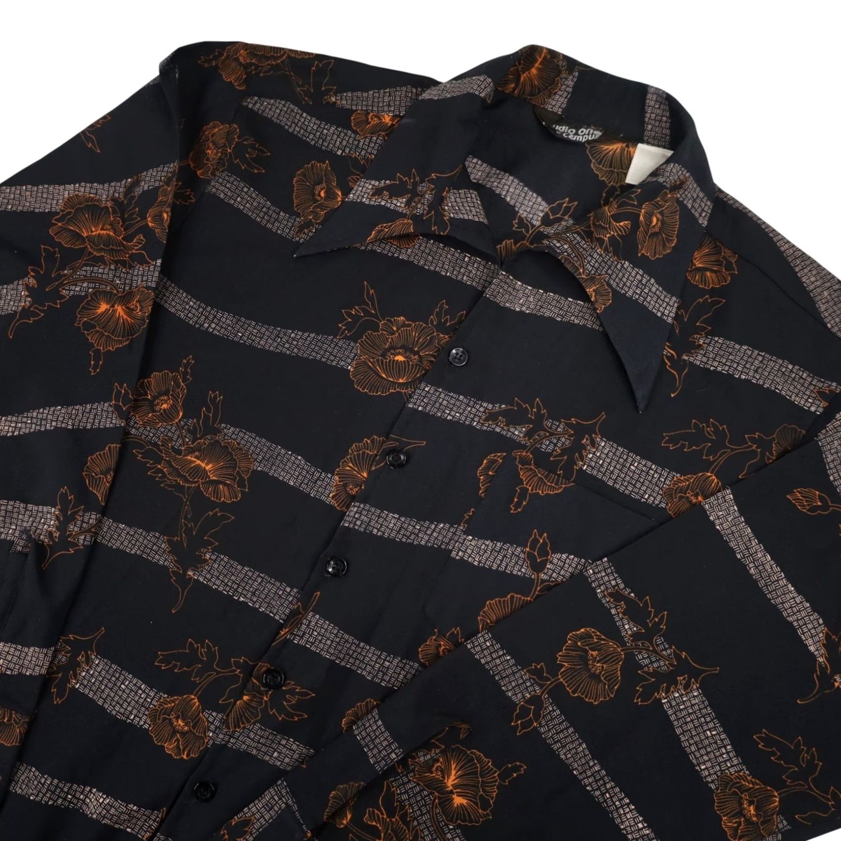Vintage VINTAGE Studio One by Campus Floral Button Up Shirt Mens Large Black Long Sleeve Clothing Size US L / EU 52-54 / 3 - 2 Thumbnail
