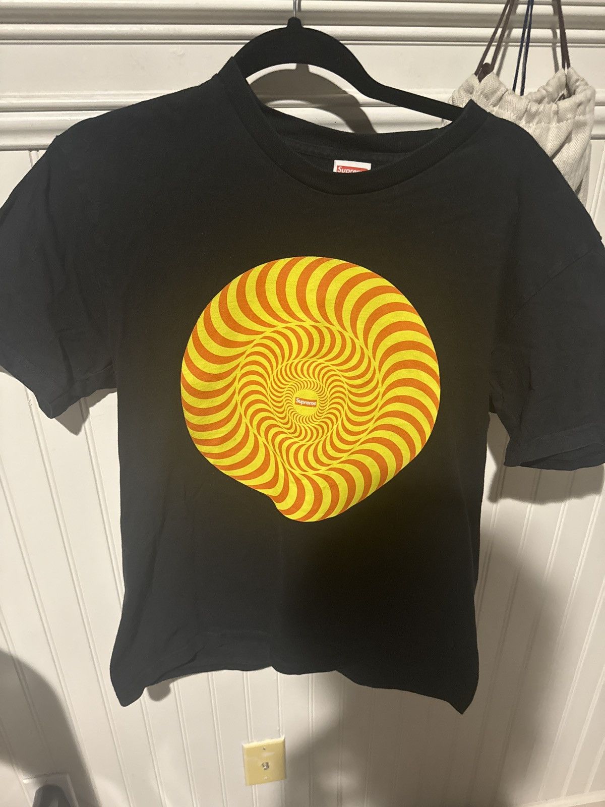 Supreme Size M Black Supreme spitfire swirl tee Size US M / EU 48-50 / 2 - 1 Thumbnail