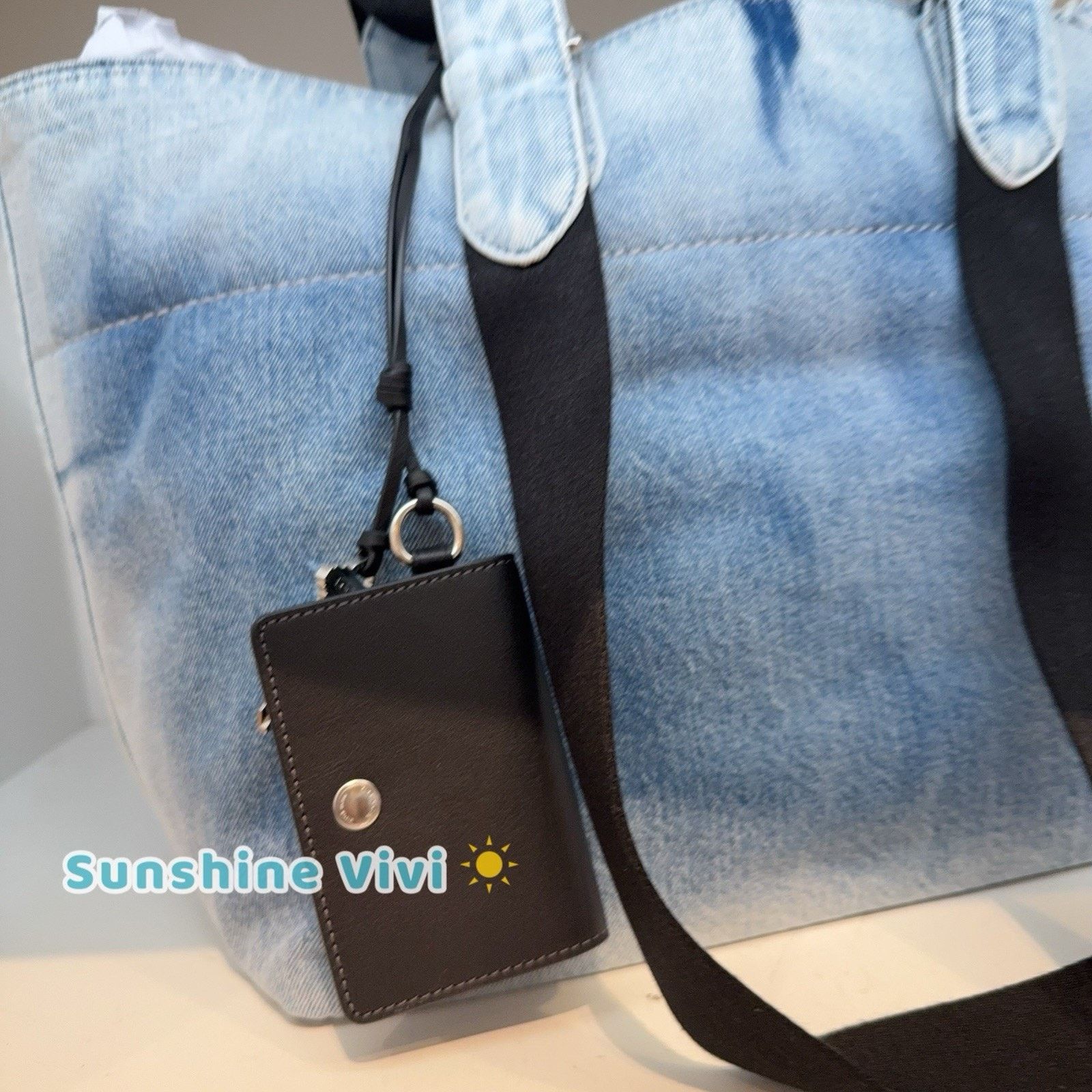 Coach NWT Coach Small Tour Tote Bag ved Denim Charms CDY49 Size ONE SIZE - 4 Thumbnail