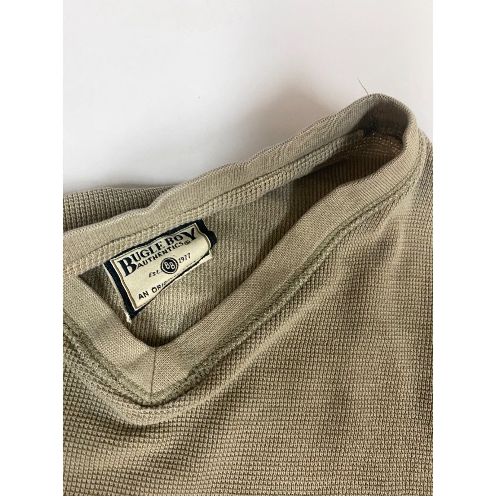Bugle Boy Bugle Boy Mens Shirt XL Beige V-Neck Short Sleeve Cotton Breathable Stretch Logo T-Shirt Regular Vintage No Size US XL / EU 56 / 4 - 4 Thumbnail