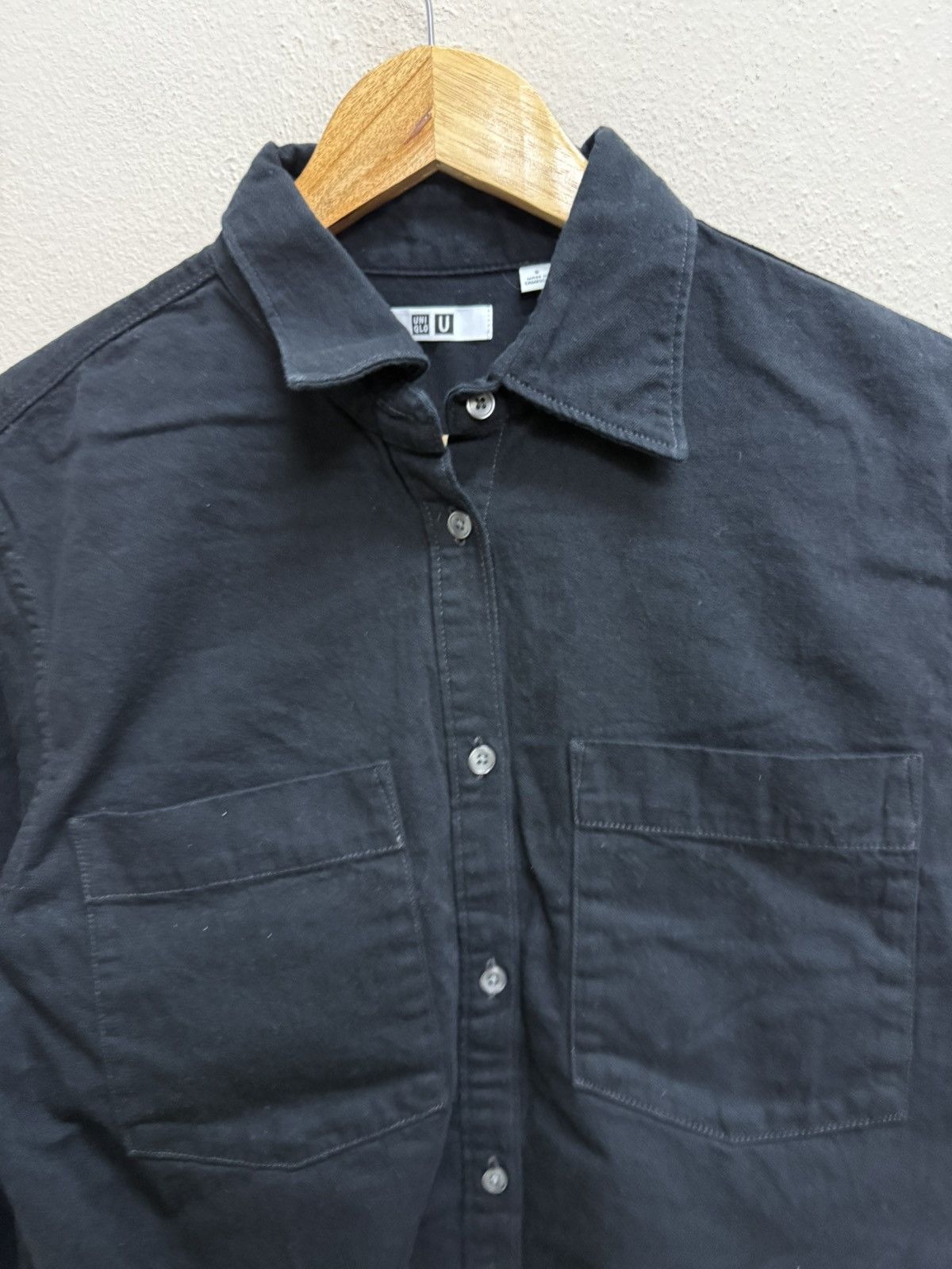 Uniqlo Uniqlo Button Up Black Shirt Size US S / EU 44-46 / 1 - 13 Thumbnail