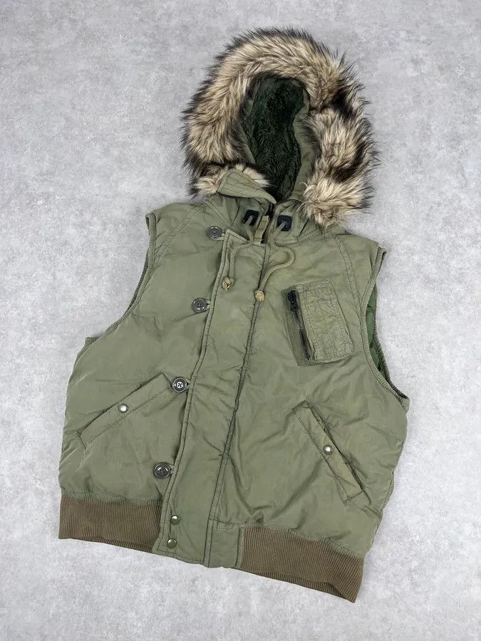 Polo Ralph Lauren 2010s Ralph Lauren Khaki Removable Fur-Lined Vest Size US M / EU 48-50 / 2 - 5 Thumbnail