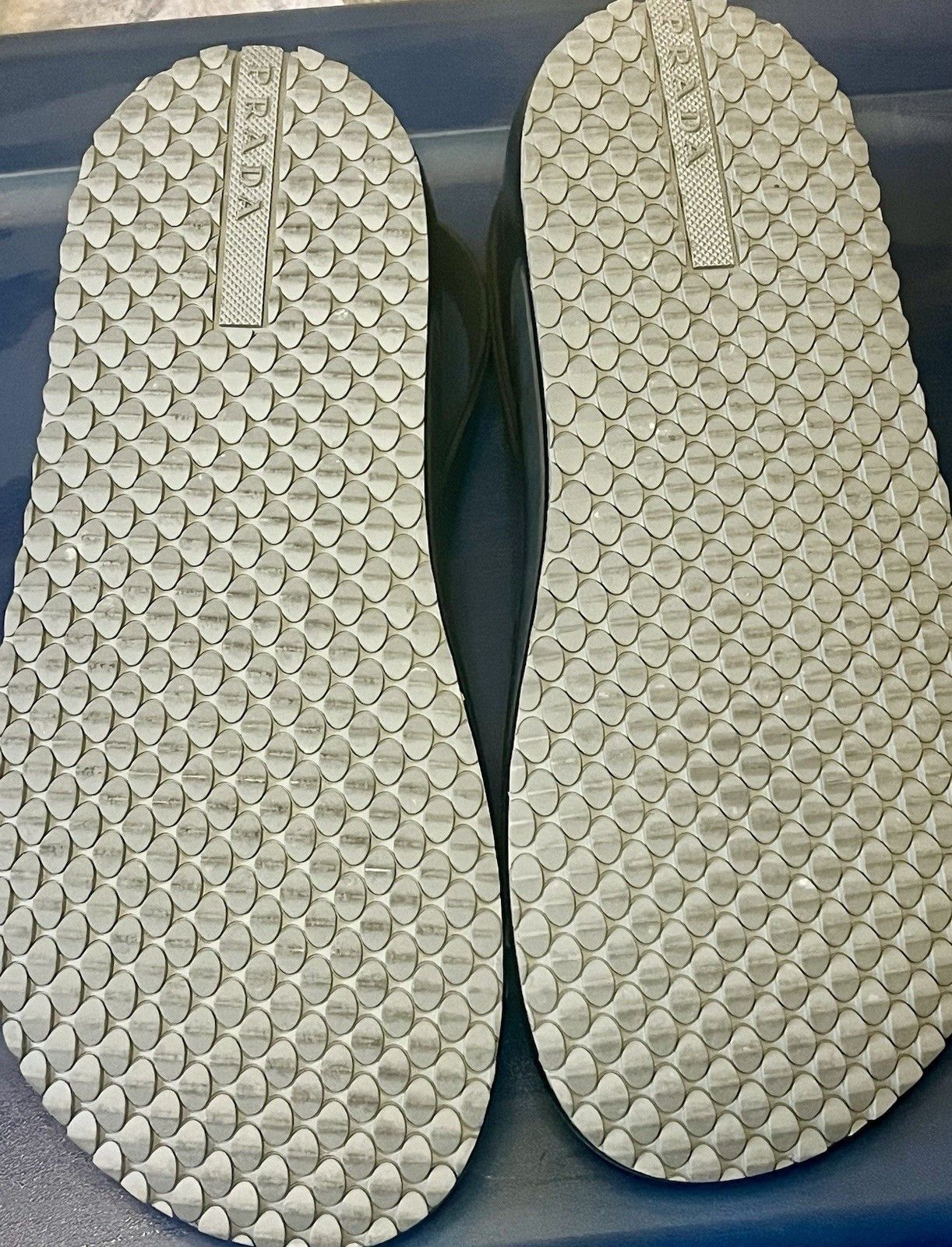 Prada Prada Spring 2017 Men's Sandals Size 7 (fits US 8-8.5) Size US 7 / EU 40 - 6 Thumbnail