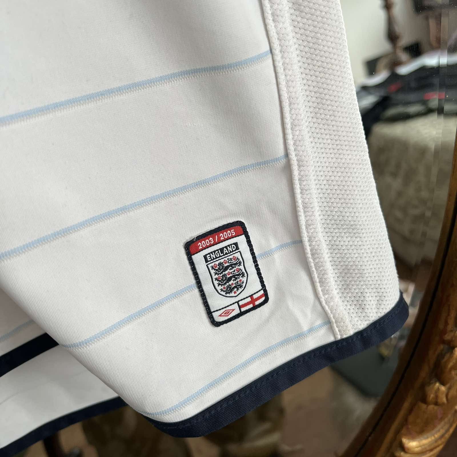 Umbro Umbro England 2004 reversible football jersey Sz XL Size US XL / EU 56 / 4 - 6 Thumbnail