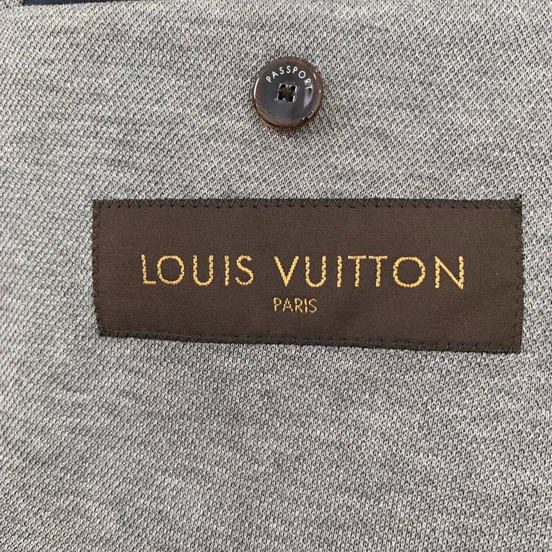 Louis Vuitton Louis Vuitton Grey cotton lapel single-breasted long-sleev Size US S / EU 44-46 / 1 - 5 Thumbnail