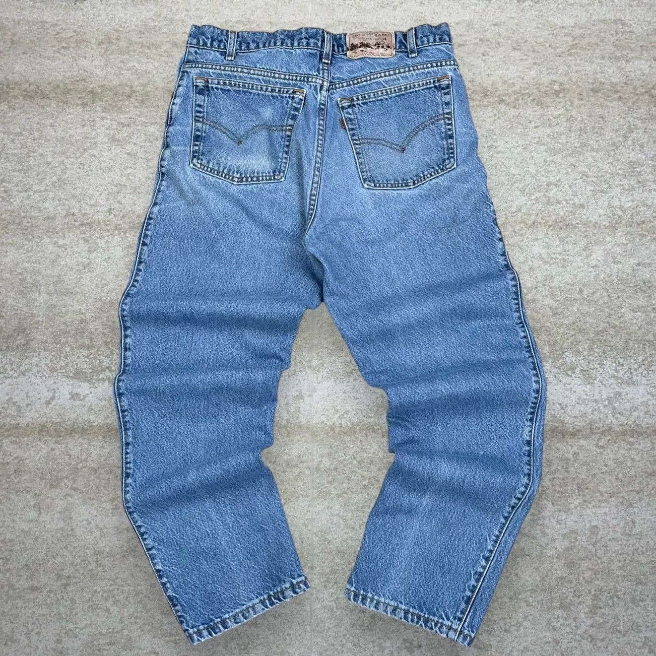 Levi's Vintage 90s Levis Jeans 540 34x30 Relaxed Fit Light Wash Size US 34 / EU 50 - 1 Thumbnail