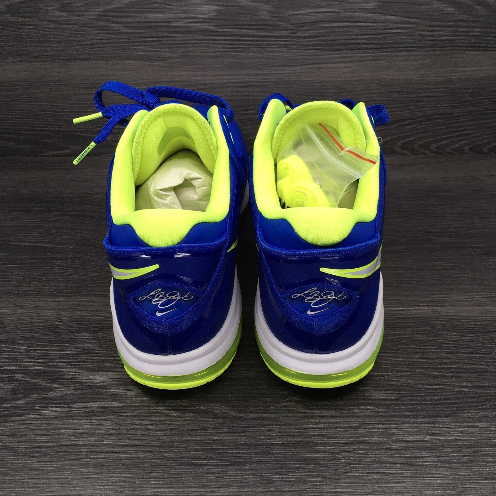 Nike Nike Lebron 8 V/2 Low, Volt | Size 13.5M [new] DN1581-400 Size US 13 / EU 46 - 4 Thumbnail