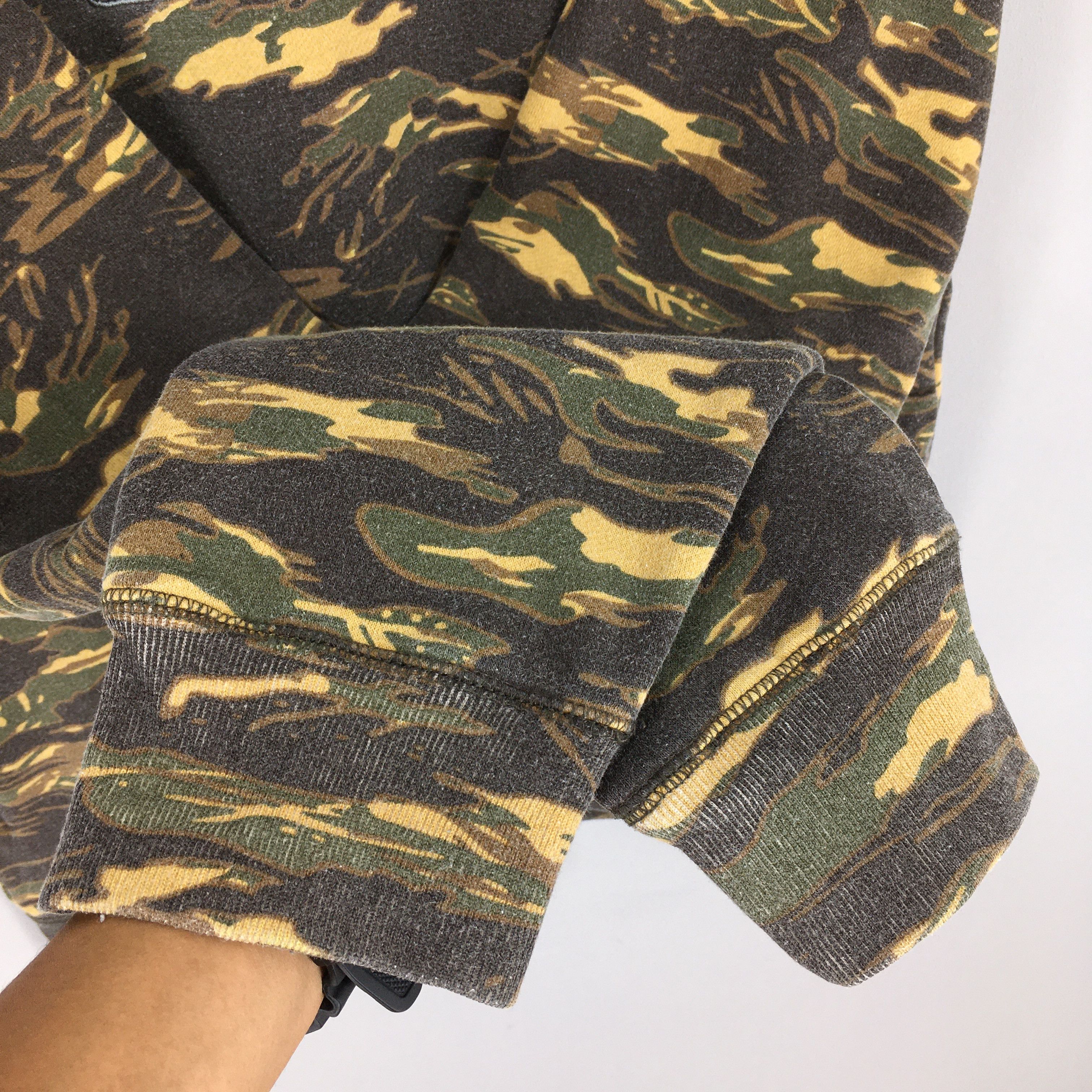 Ecko Unltd. × Vintage Vintage Ecko Function Camo Sweatshirt XLarge Size US XL / EU 56 / 4 - 4 Thumbnail
