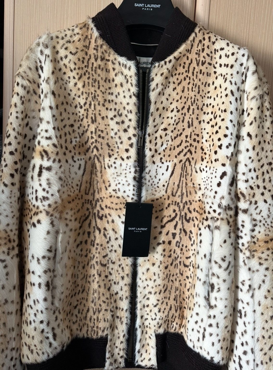 Saint Laurent Paris Saint Laurent Paris 21AW Leopard Real Fur Blouson, Size 50 Size US M / EU 48-50 / 2 - 3 Thumbnail