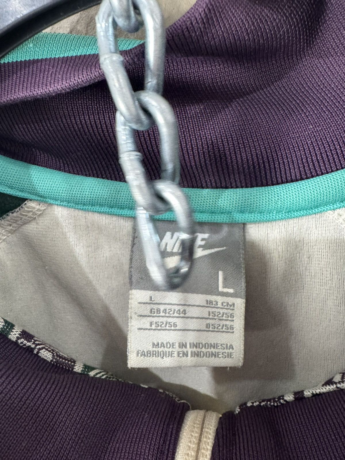 Nike 90s Vintage Nike Track Jacket Middle Logo Rare Size US L / EU 52-54 / 3 - 3 Thumbnail