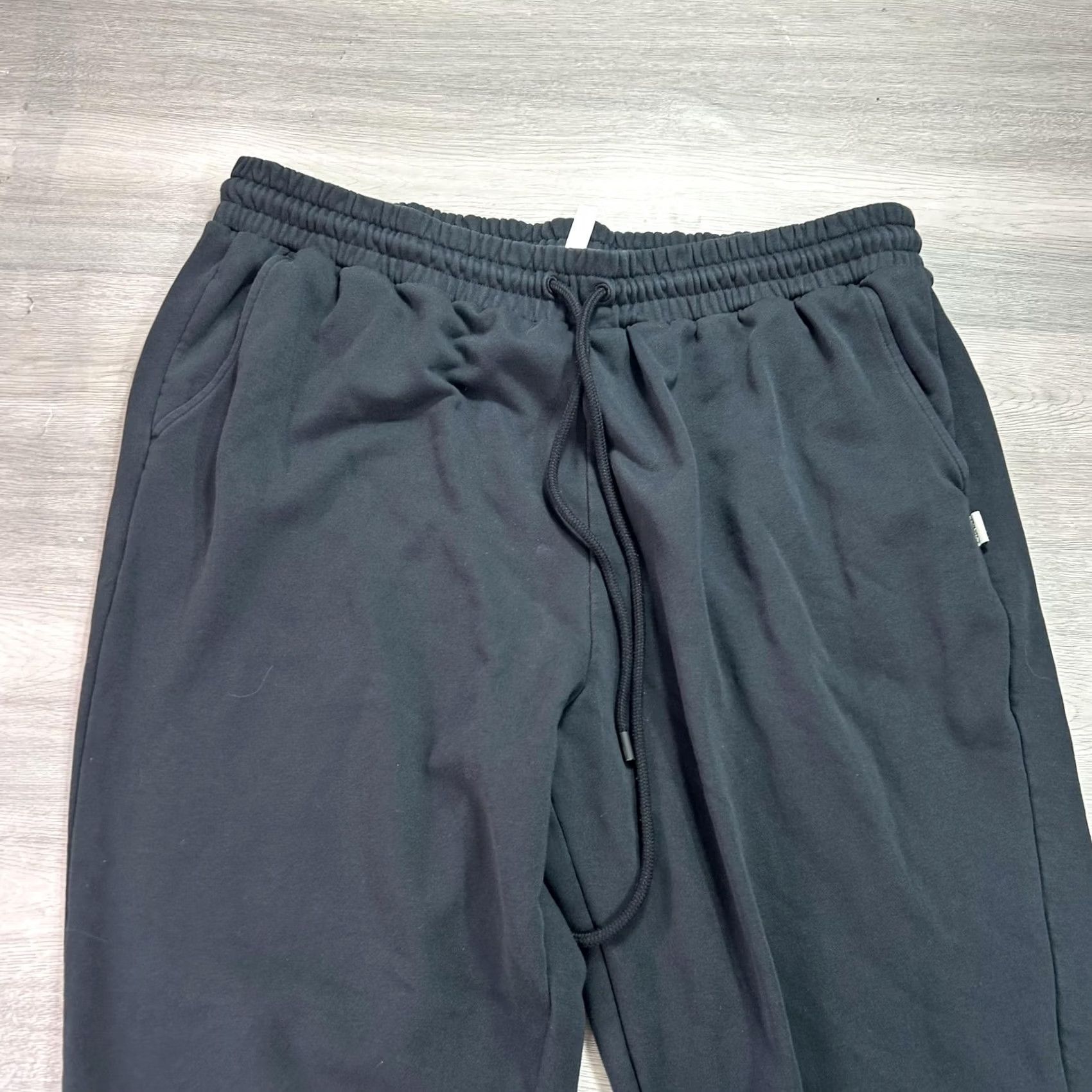 Fabletics Fabletics Mens 2XL Black Fleece Jogger Elastic Waist Pockets Sweatpants Sportswear Pants Size US 39 - 3 Thumbnail