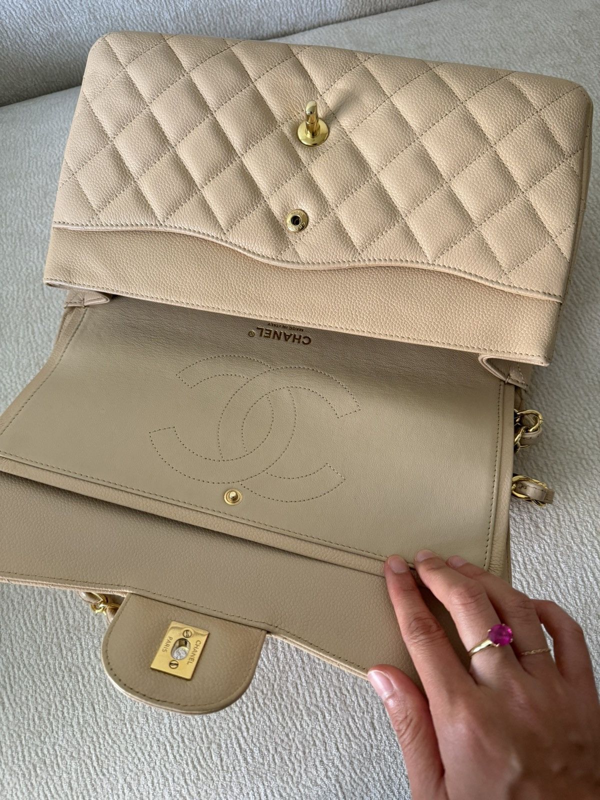 Chanel Chanel Caviar Quilted Jumbo Double Flap Beige Clair Size ONE SIZE - 7 Thumbnail