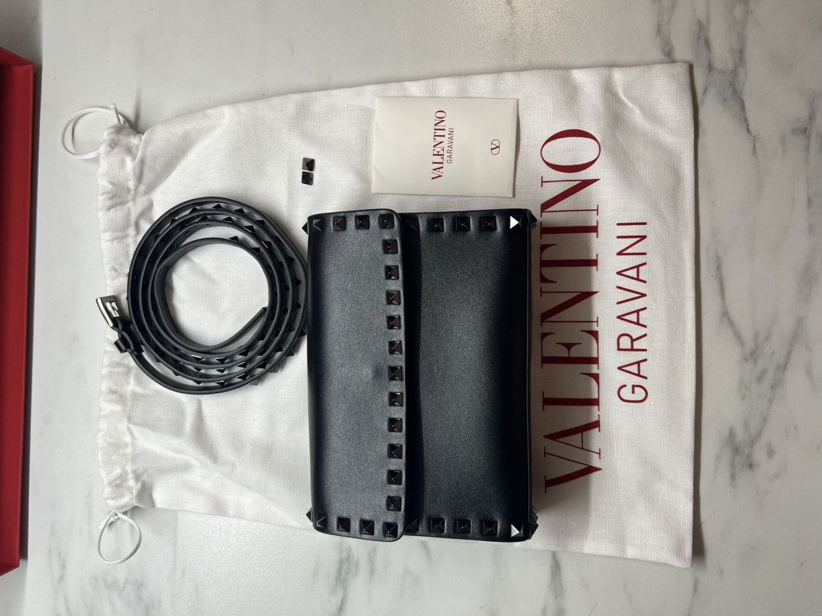 Valentino Valentino Garavani - Rockstud leather crossbody bag Size ONE SIZE - 8 Thumbnail