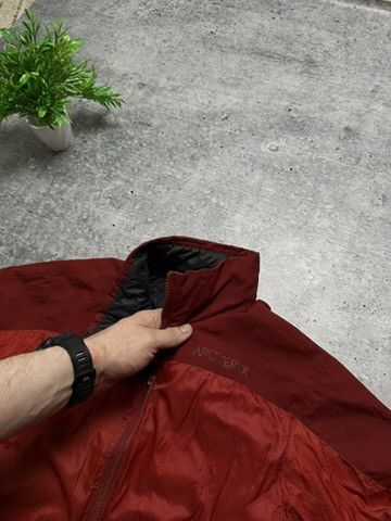 Arc'teryx Vintage Arcteryx Fission SV Atom Gorpcore Mountain Jacket Size S / US 4 / IT 40 - 3 Thumbnail