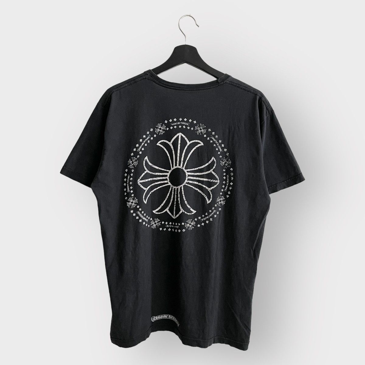 image of Steal! 2010S Chrome Hearts Circle Jumbo Cross Pocket Tee in Black, Men's (Size Large)