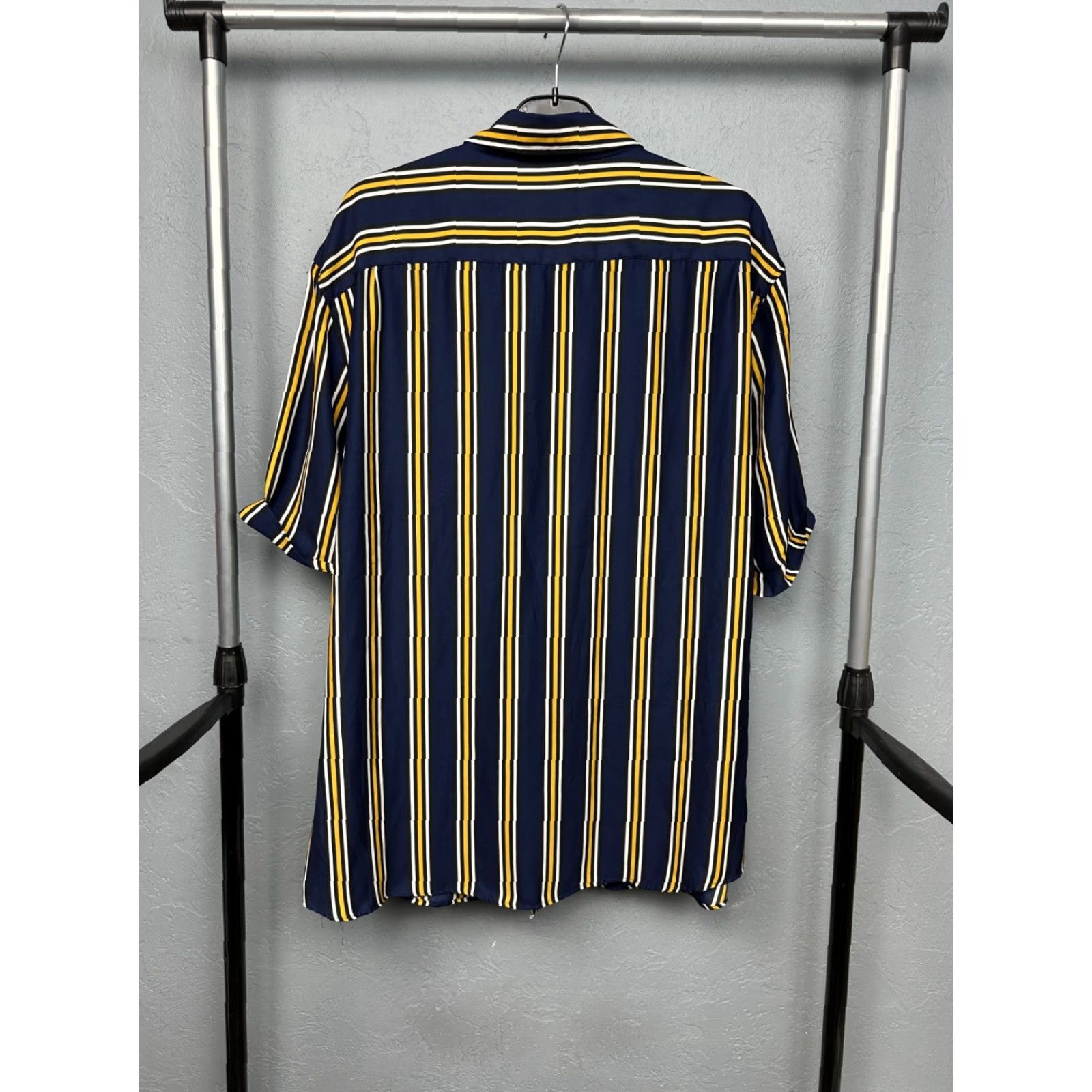 Fred Perry Fred Perry Mens Short Sleeve Striped Shirt XXL Size US XXL / EU 58 / 5 - 7 Thumbnail