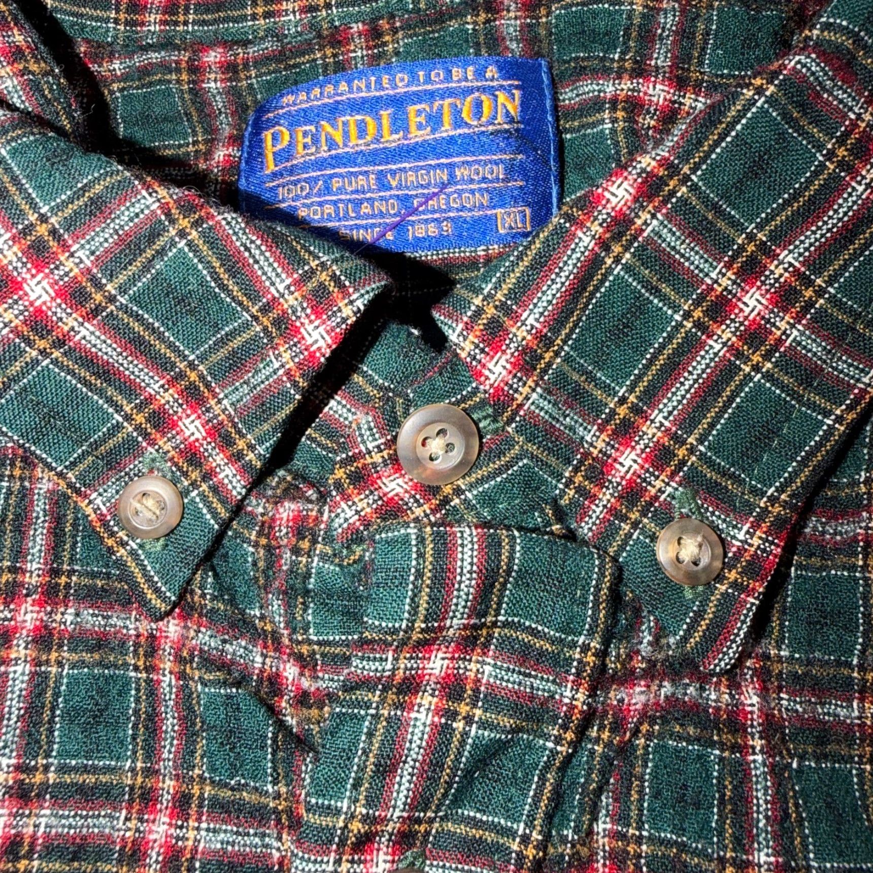 Pendleton VINTAGE Pendleton Shirt Mens XL VTG Green Red Plaid 100% Wool USA Fabrics VTG Size US XL / EU 56 / 4 - 6 Thumbnail