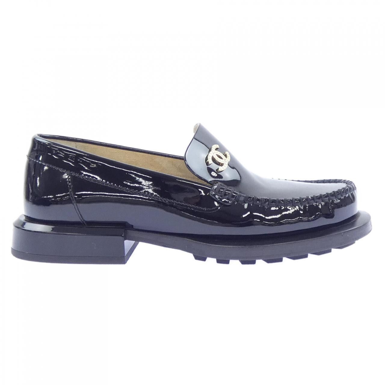 Chanel Chanel Chanel Patent Calfskin Loafers Leather Shoes G39447X56740 DUTY FREE for USA Size ONE SIZE - 1 Thumbnail