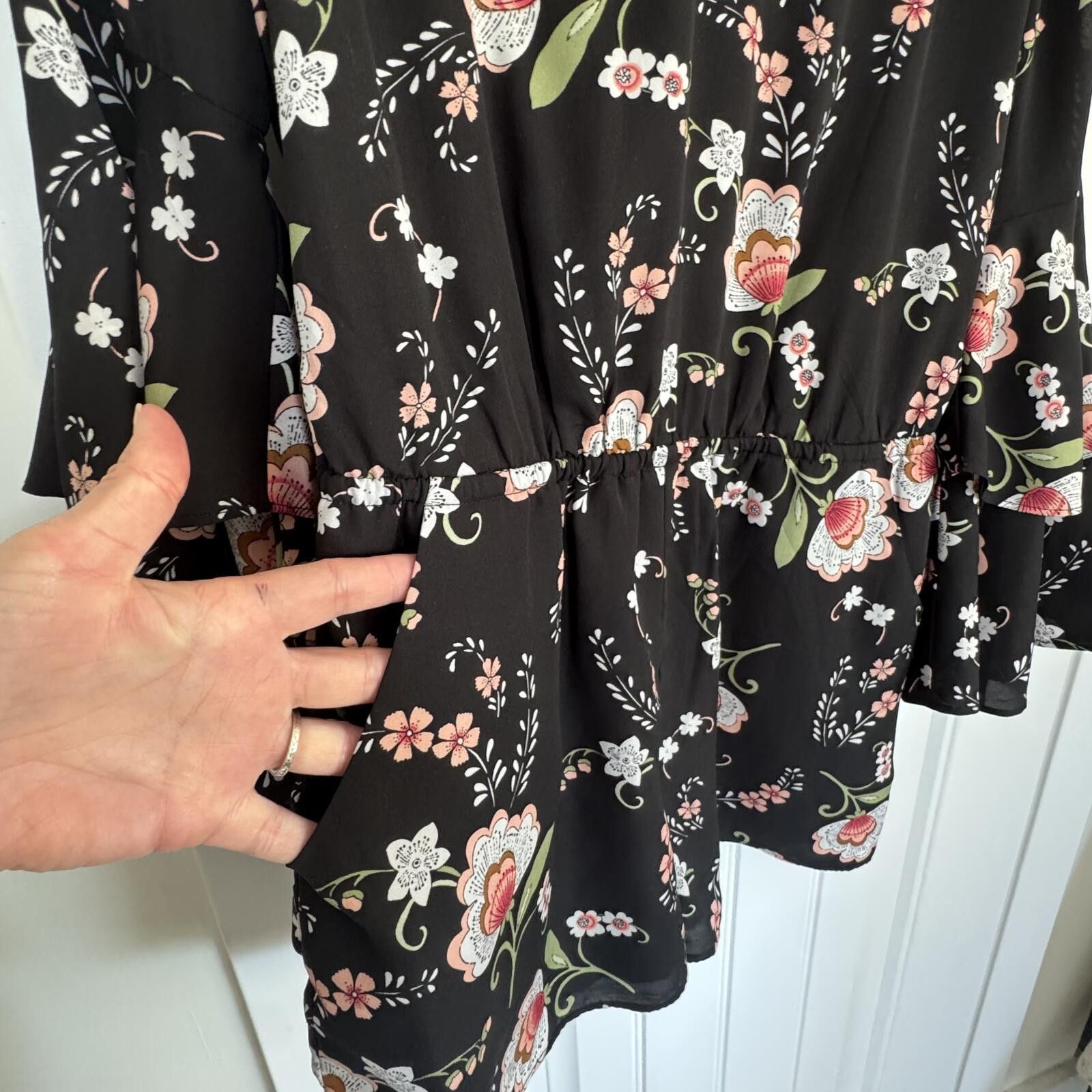 Other Kaari Blue Black Floral Romper with Bell Sleeves-Size 2 Size 26" / US 2 / IT 38 - 2 Thumbnail