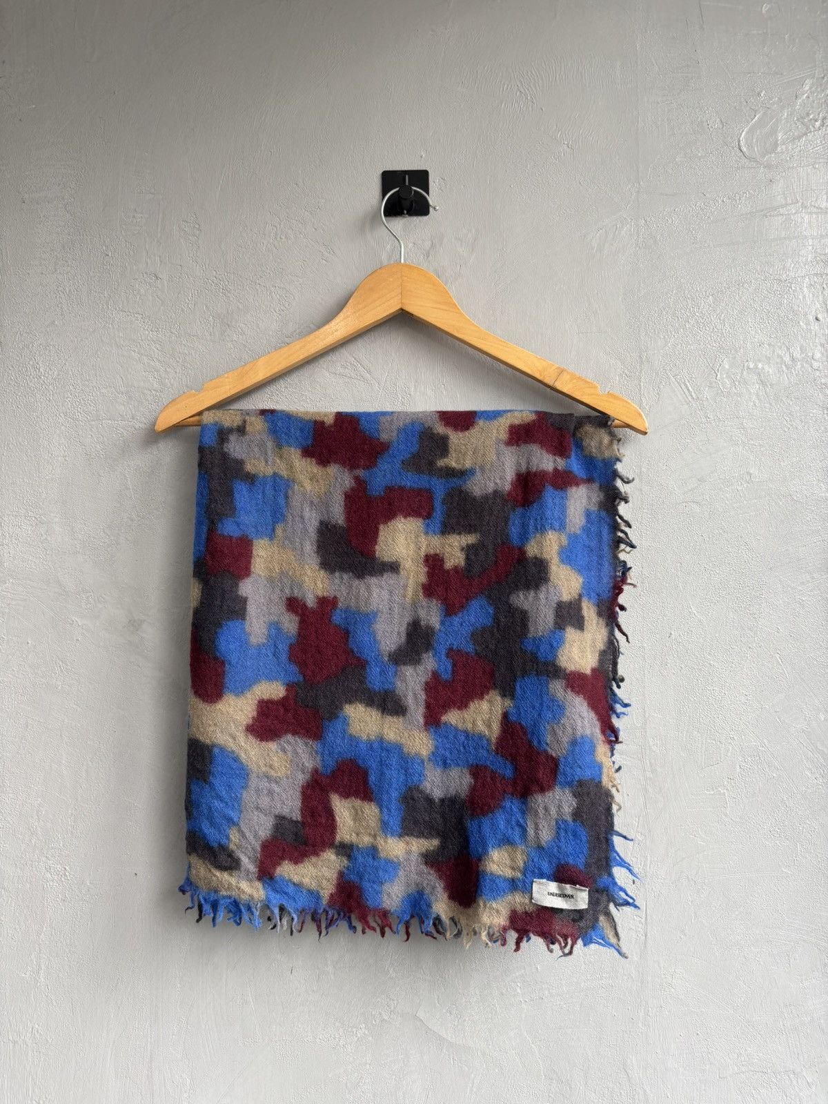 Undercover Undercover AW2012 big camo wool scarf Size ONE SIZE - 4 Thumbnail